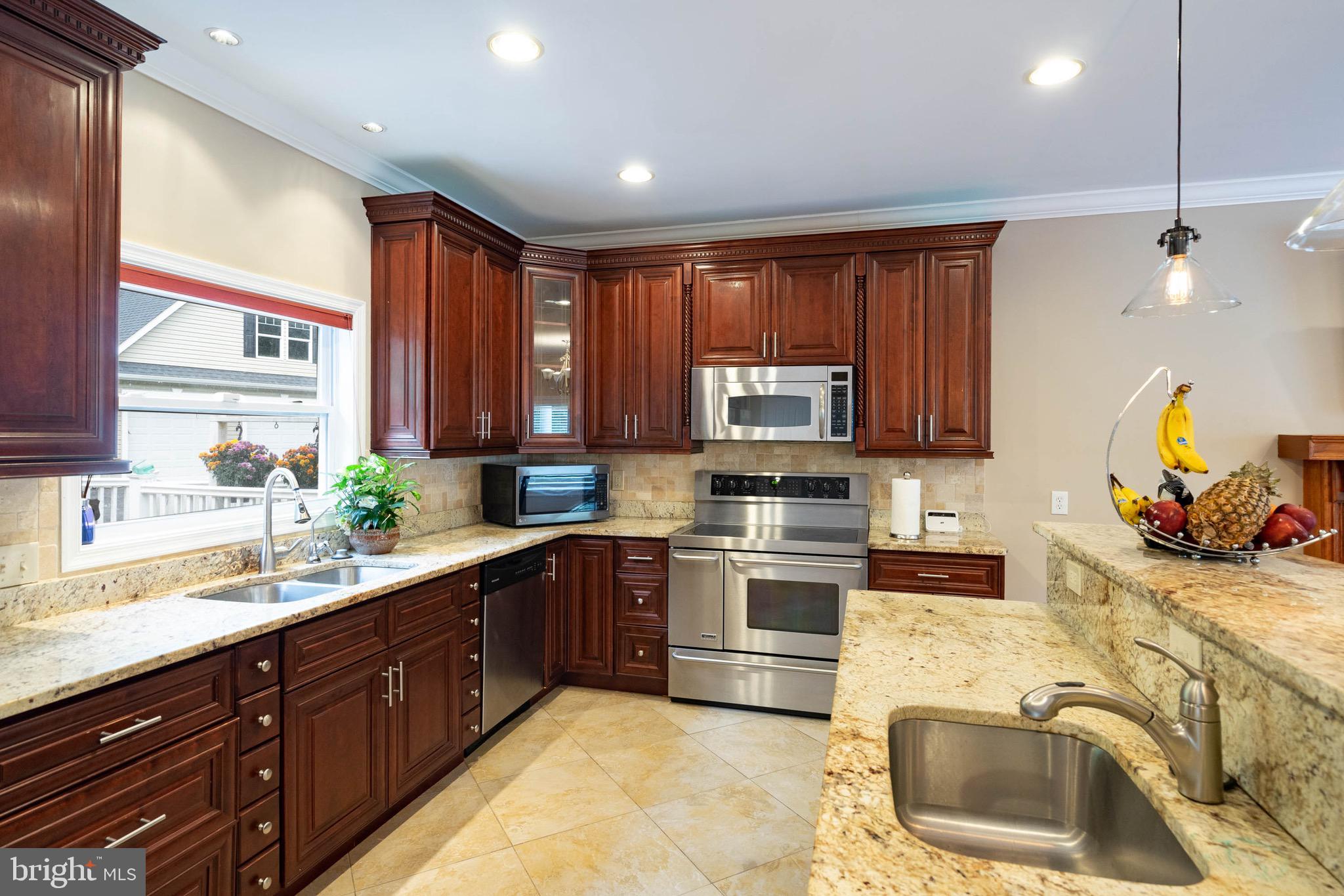 BROCK HALL PLAT 6 - Residential