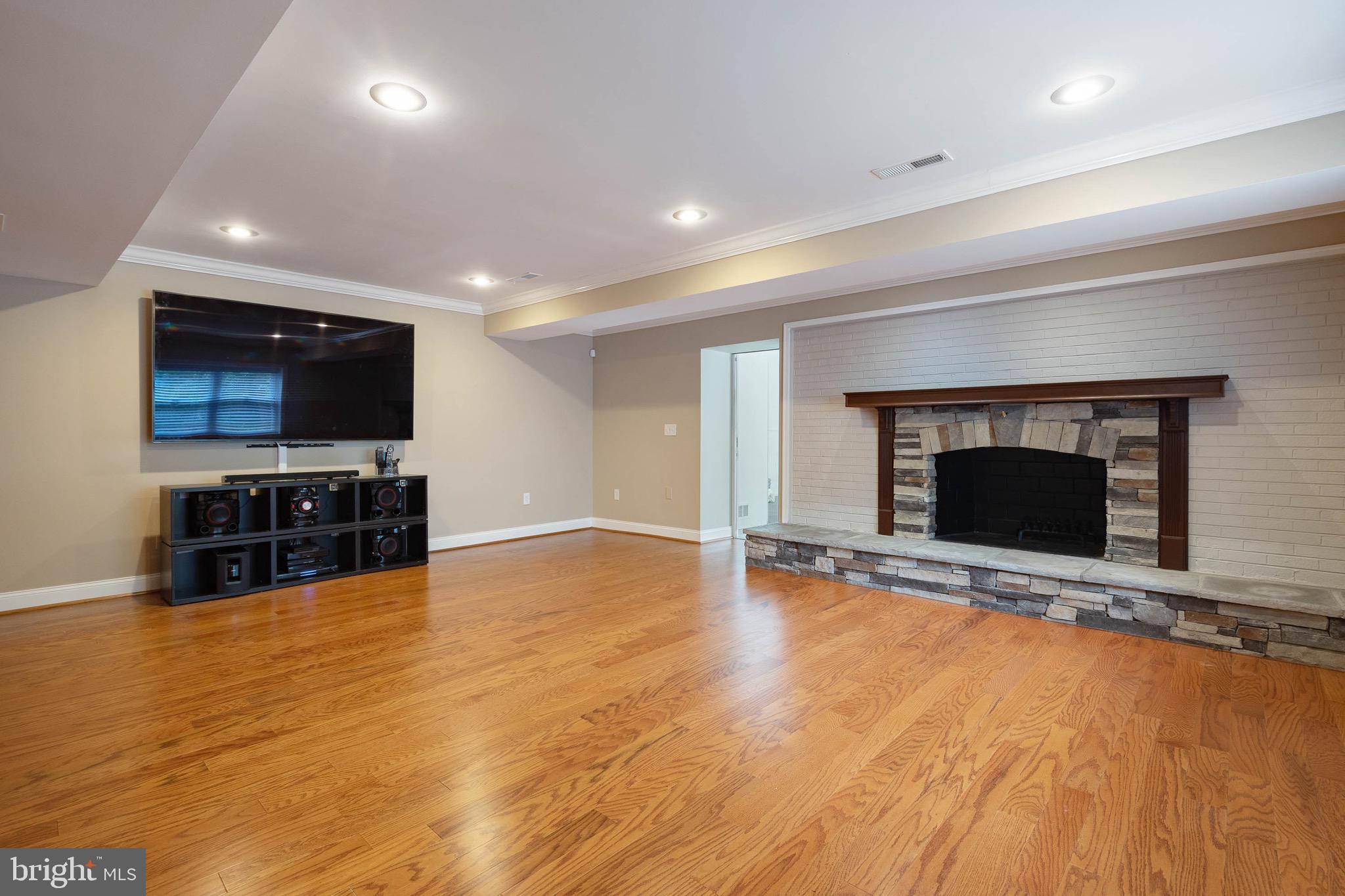 BROCK HALL PLAT 6 - Residential