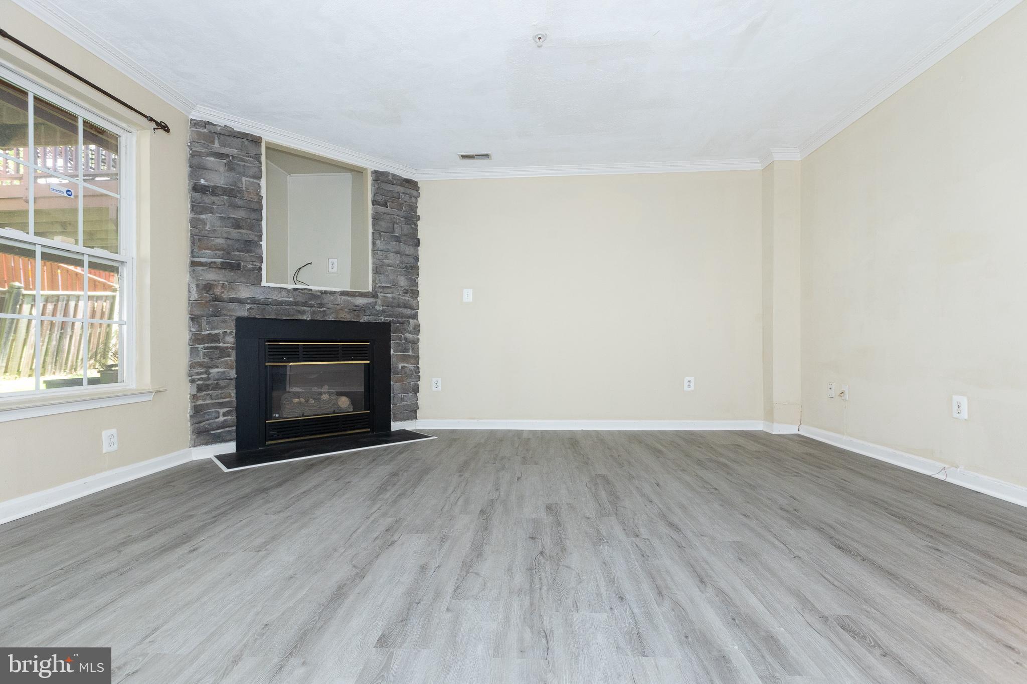 RUSSETT - Residential Lease