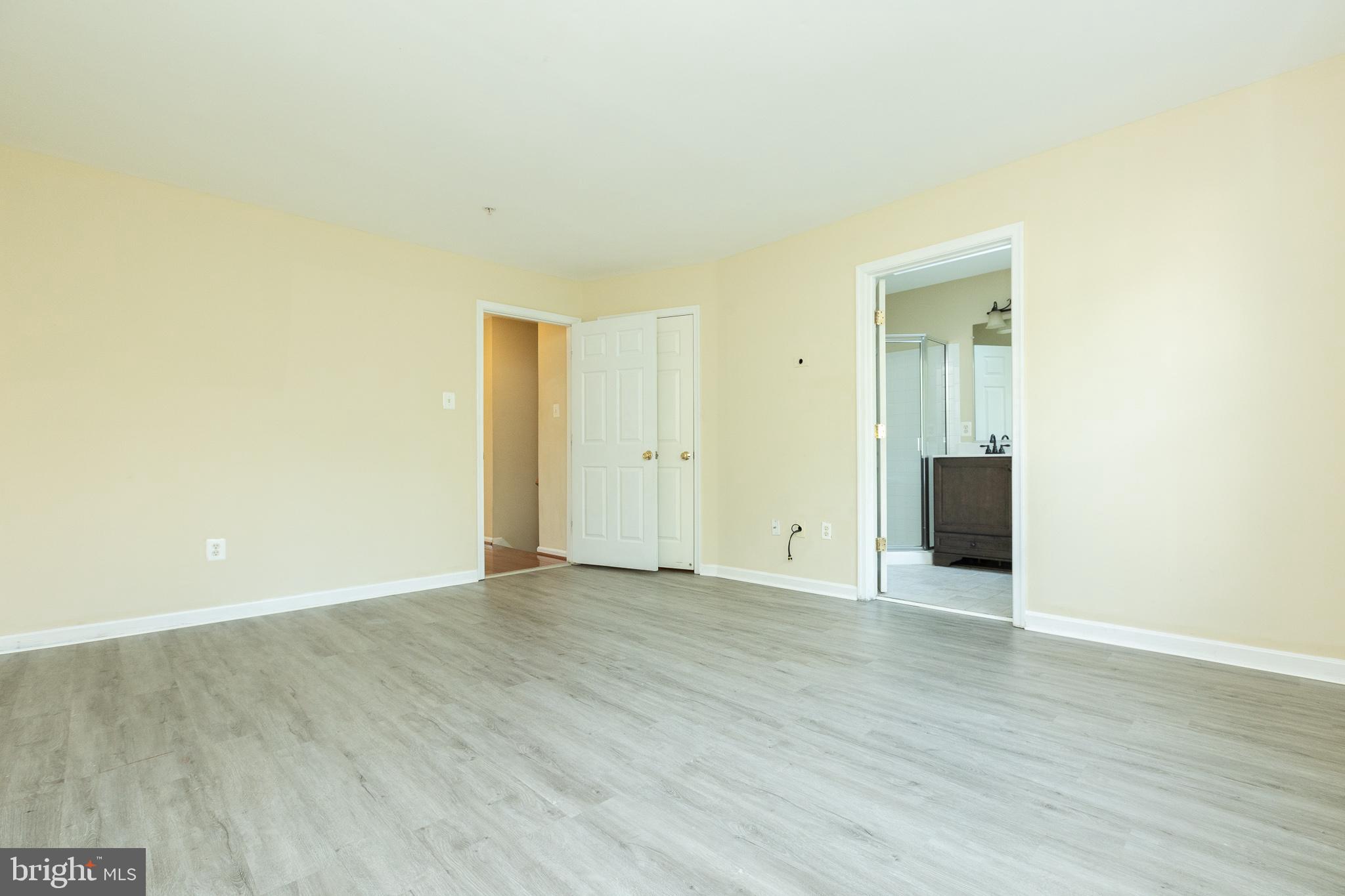 RUSSETT - Residential Lease