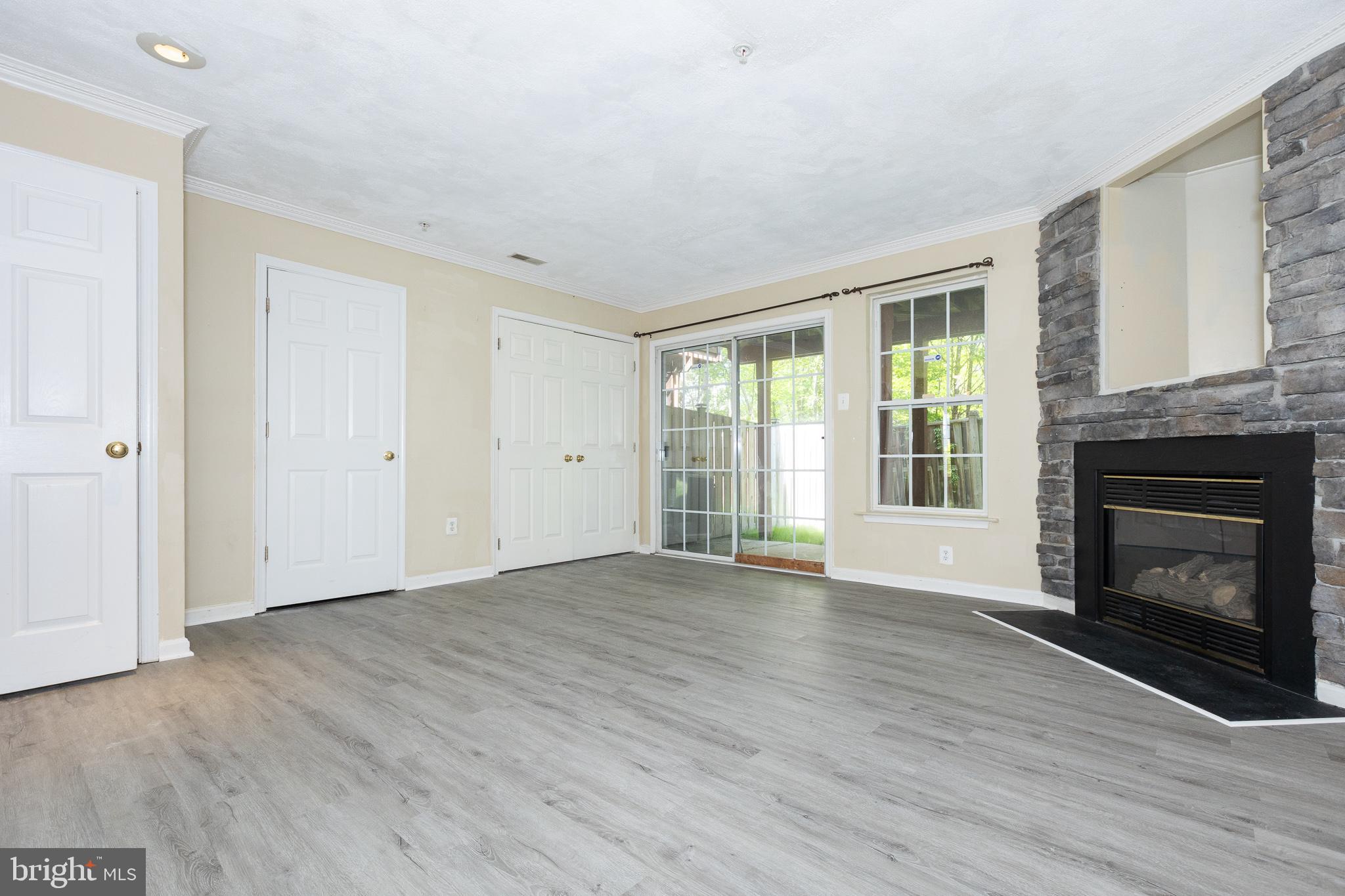 RUSSETT - Residential Lease