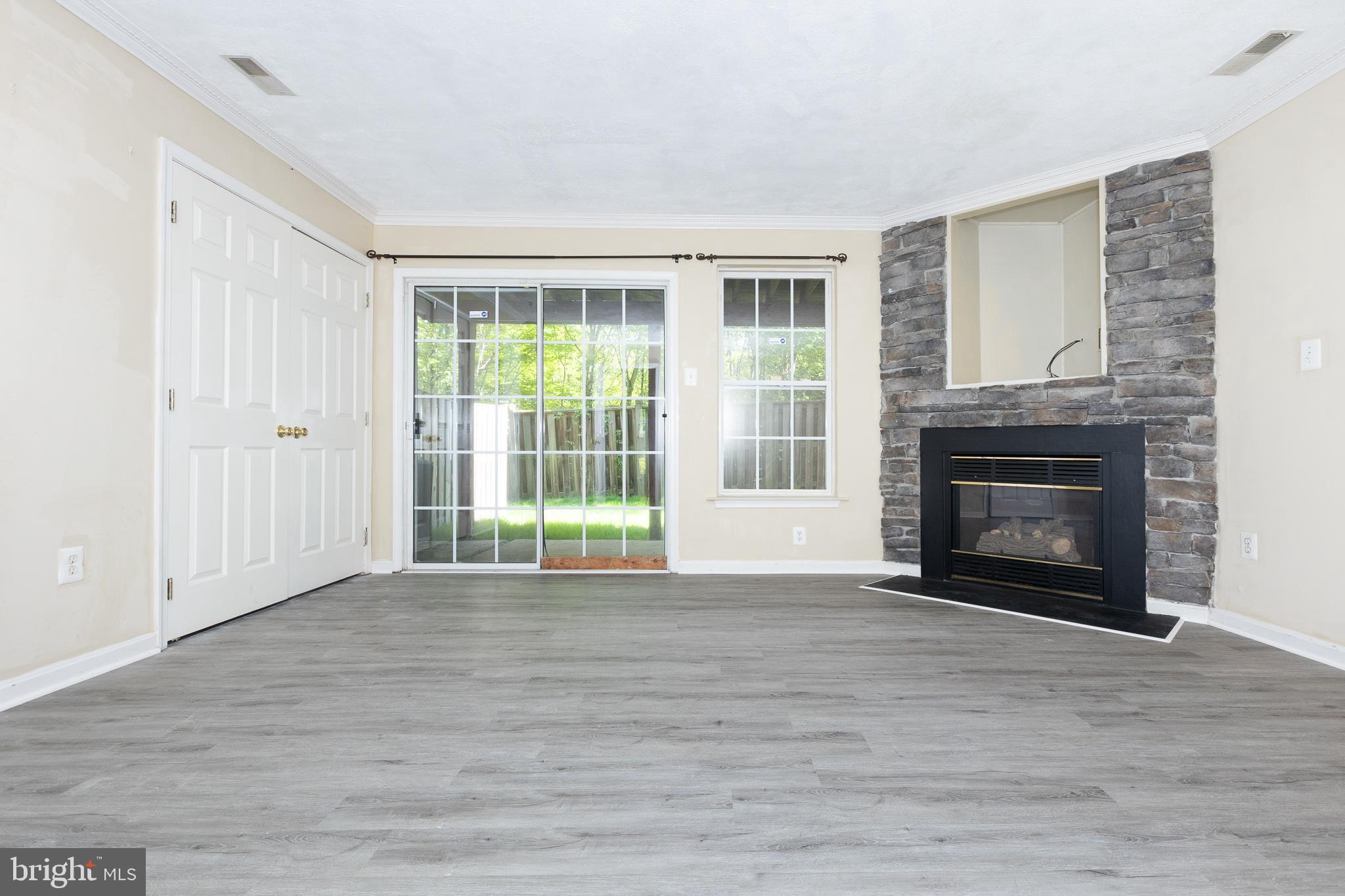 RUSSETT - Residential Lease