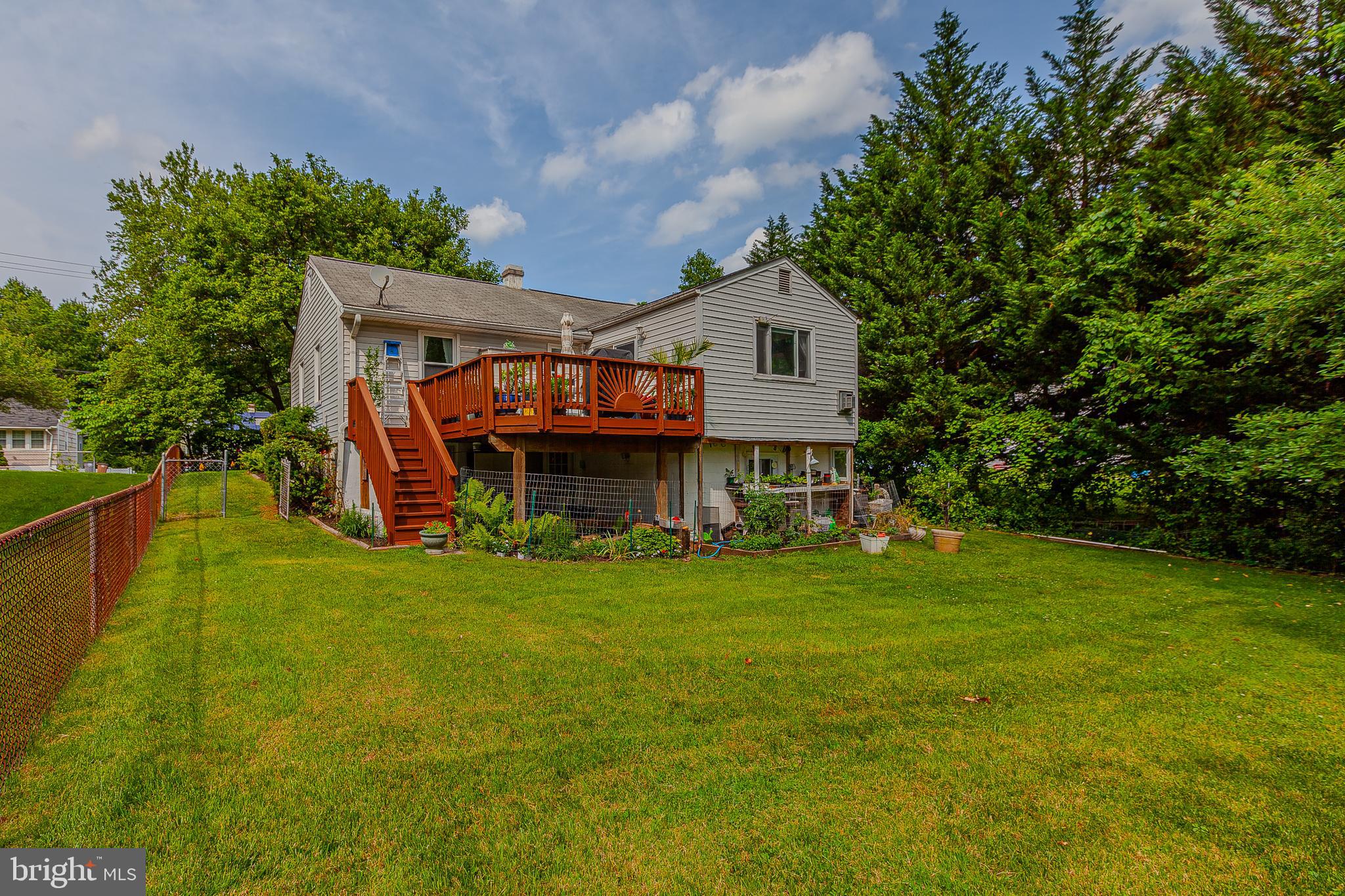 ROCKCREST - Residential