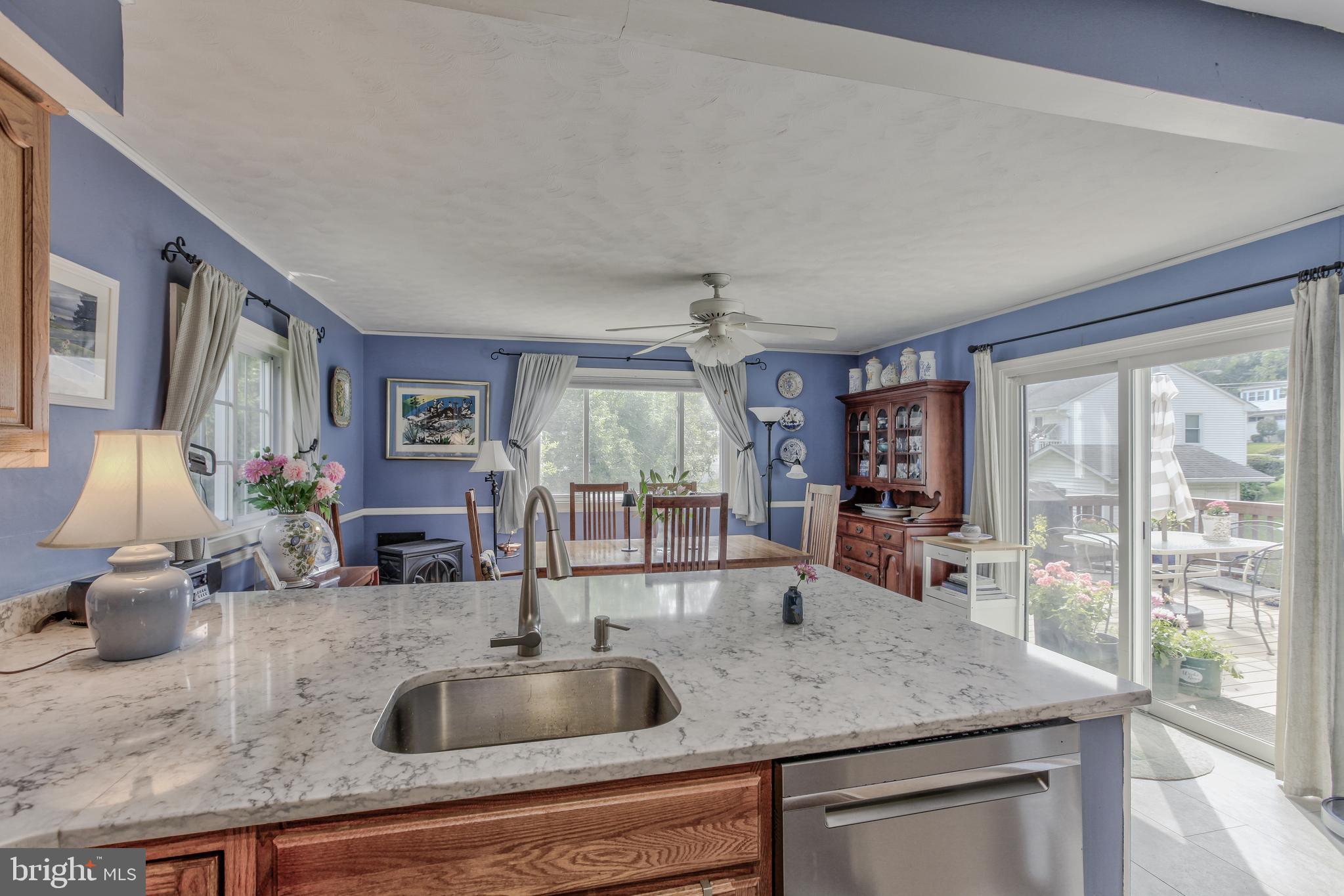 ROCKCREST - Residential