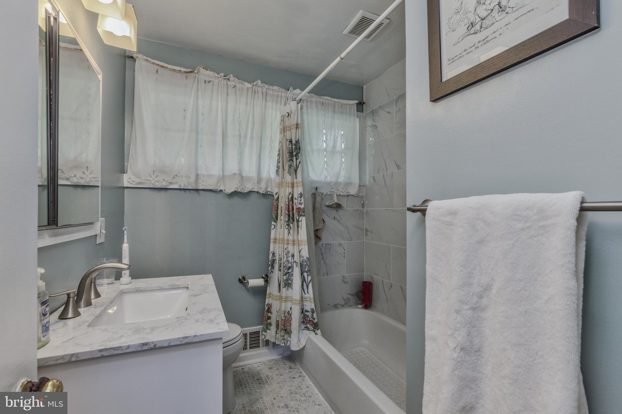 ROCKCREST - Residential