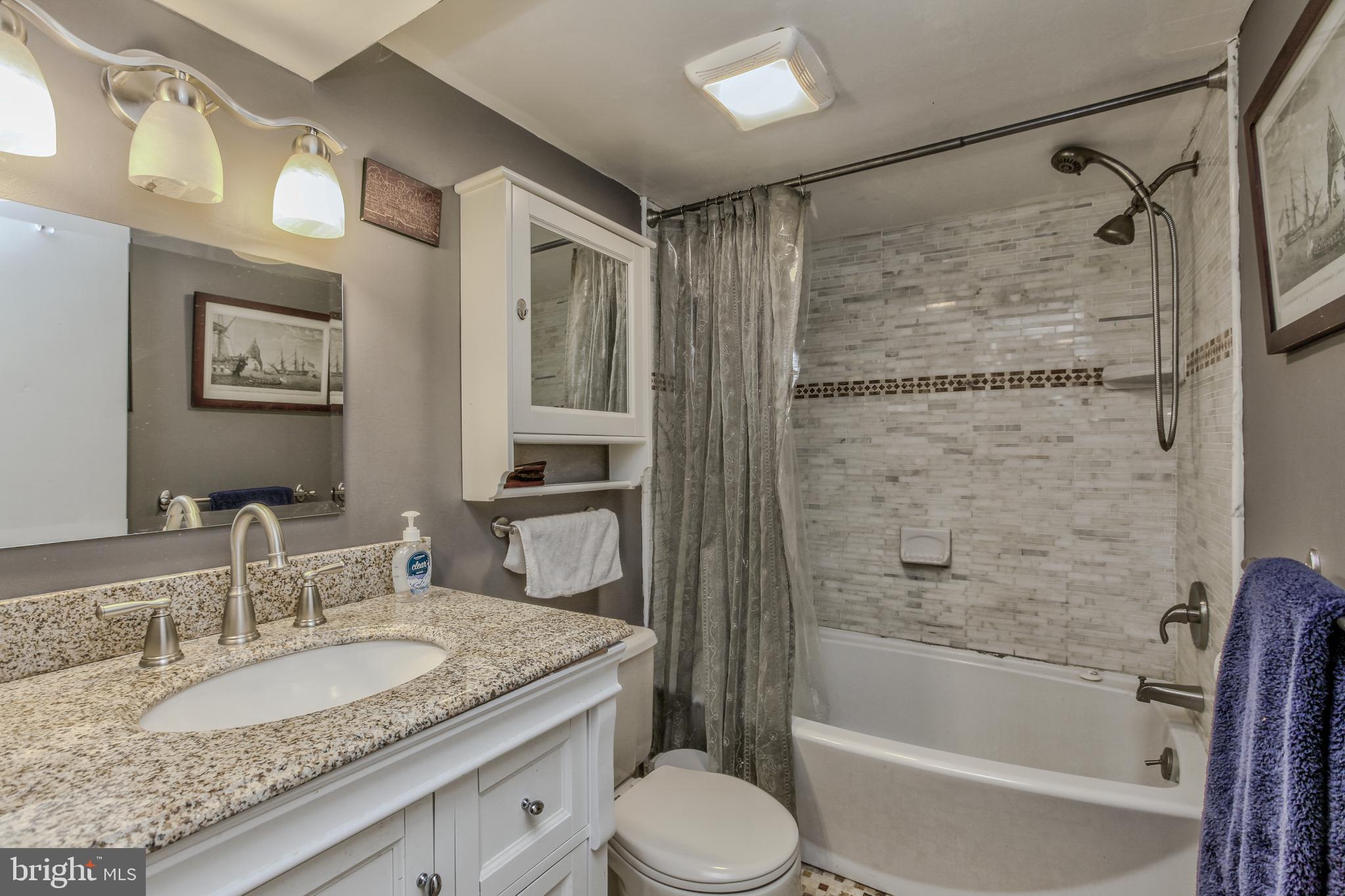 ROCKCREST - Residential