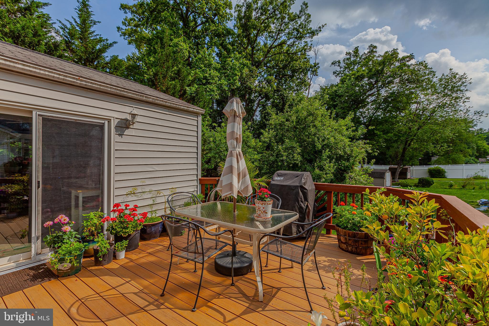 ROCKCREST - Residential