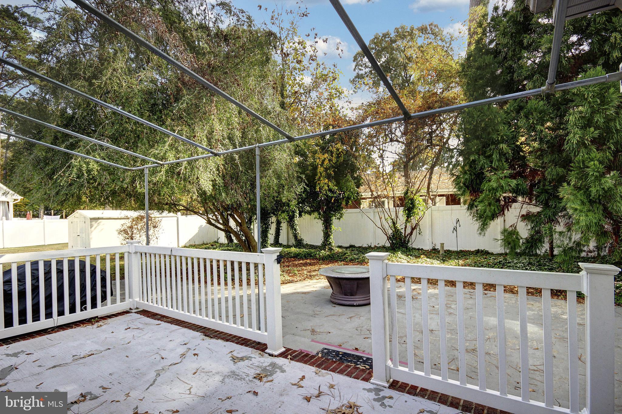 HUNTING PARK - Residential