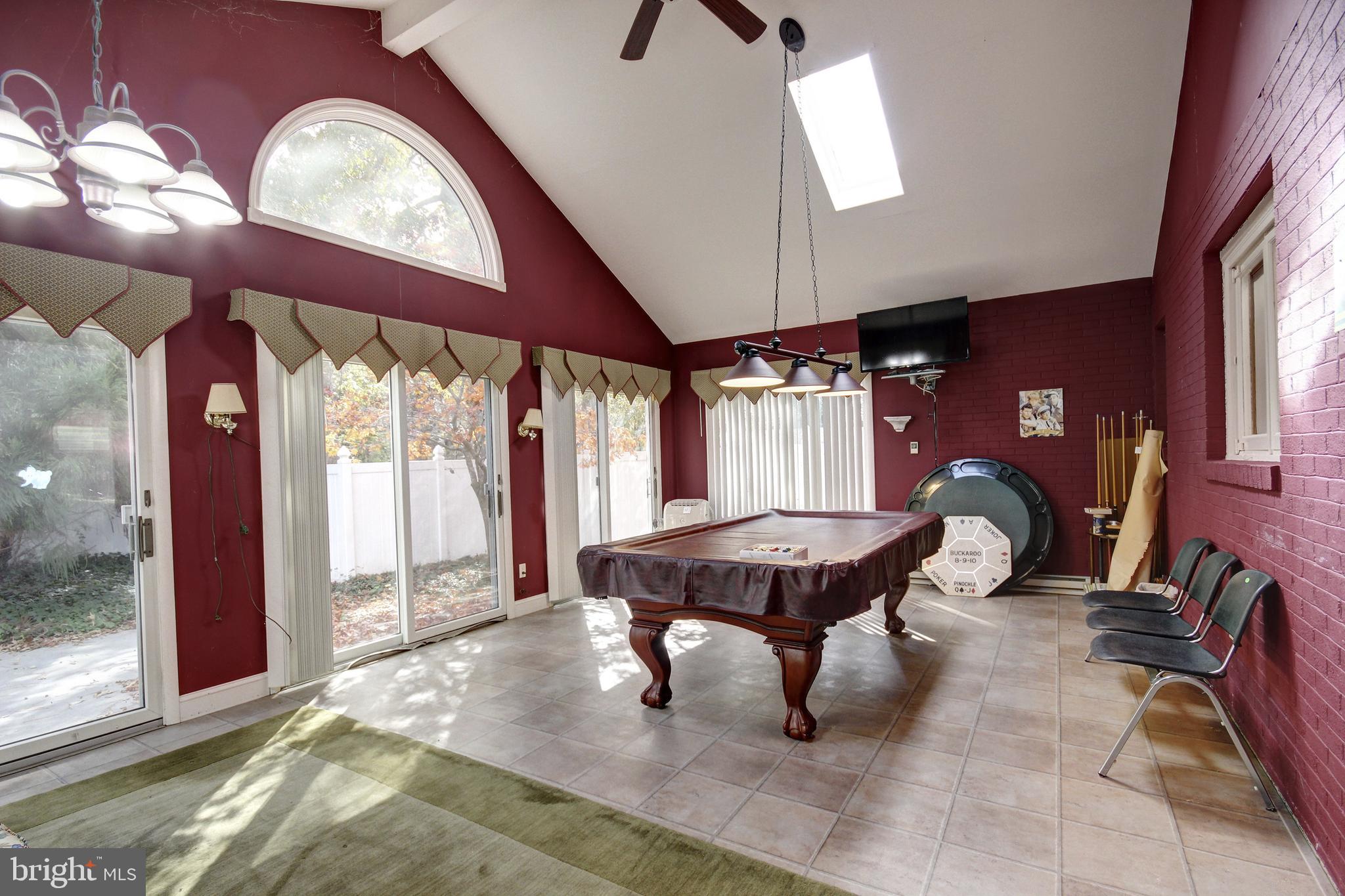 HUNTING PARK - Residential