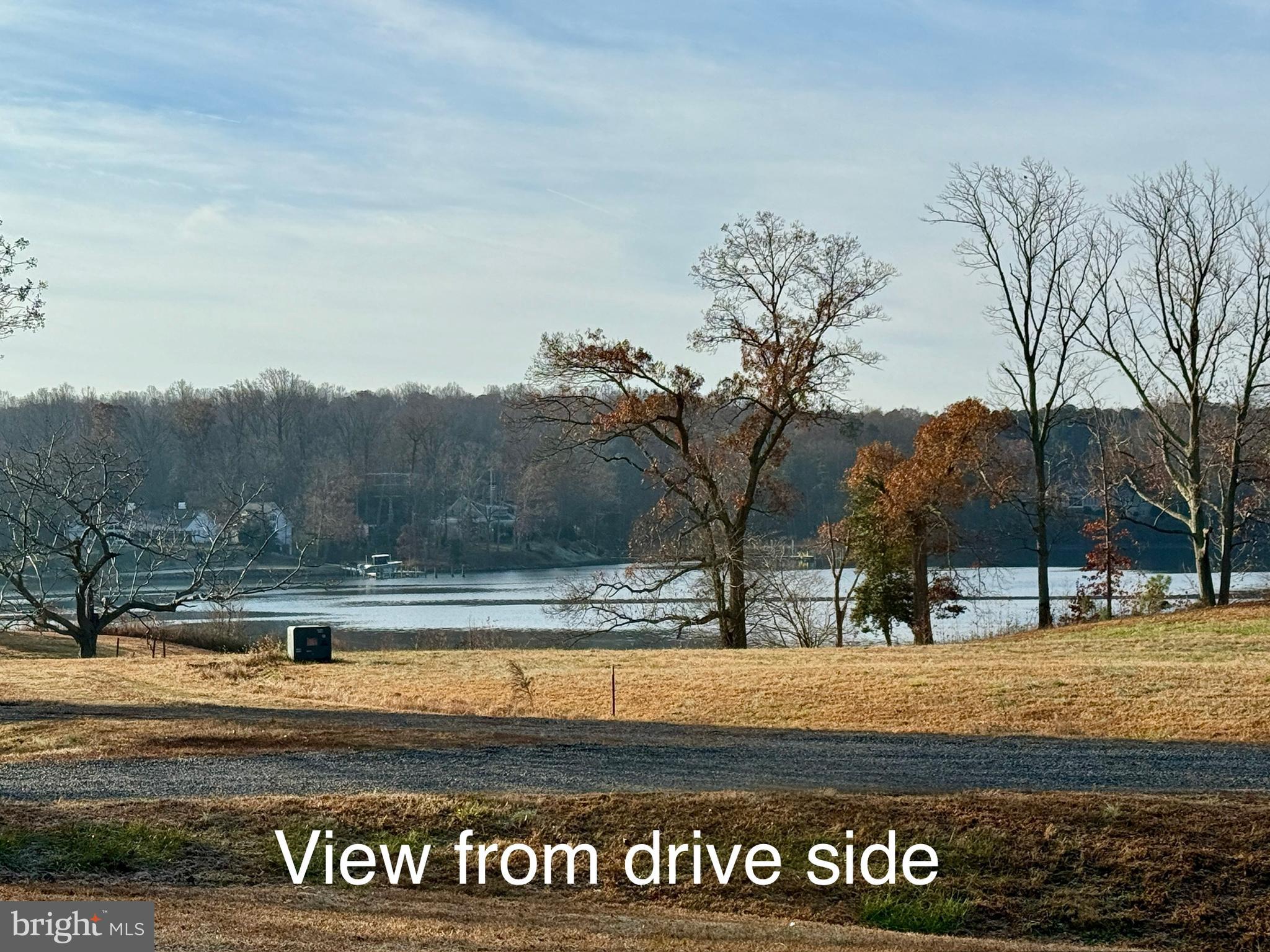 22F-1-1 OAK POINT DRIVE