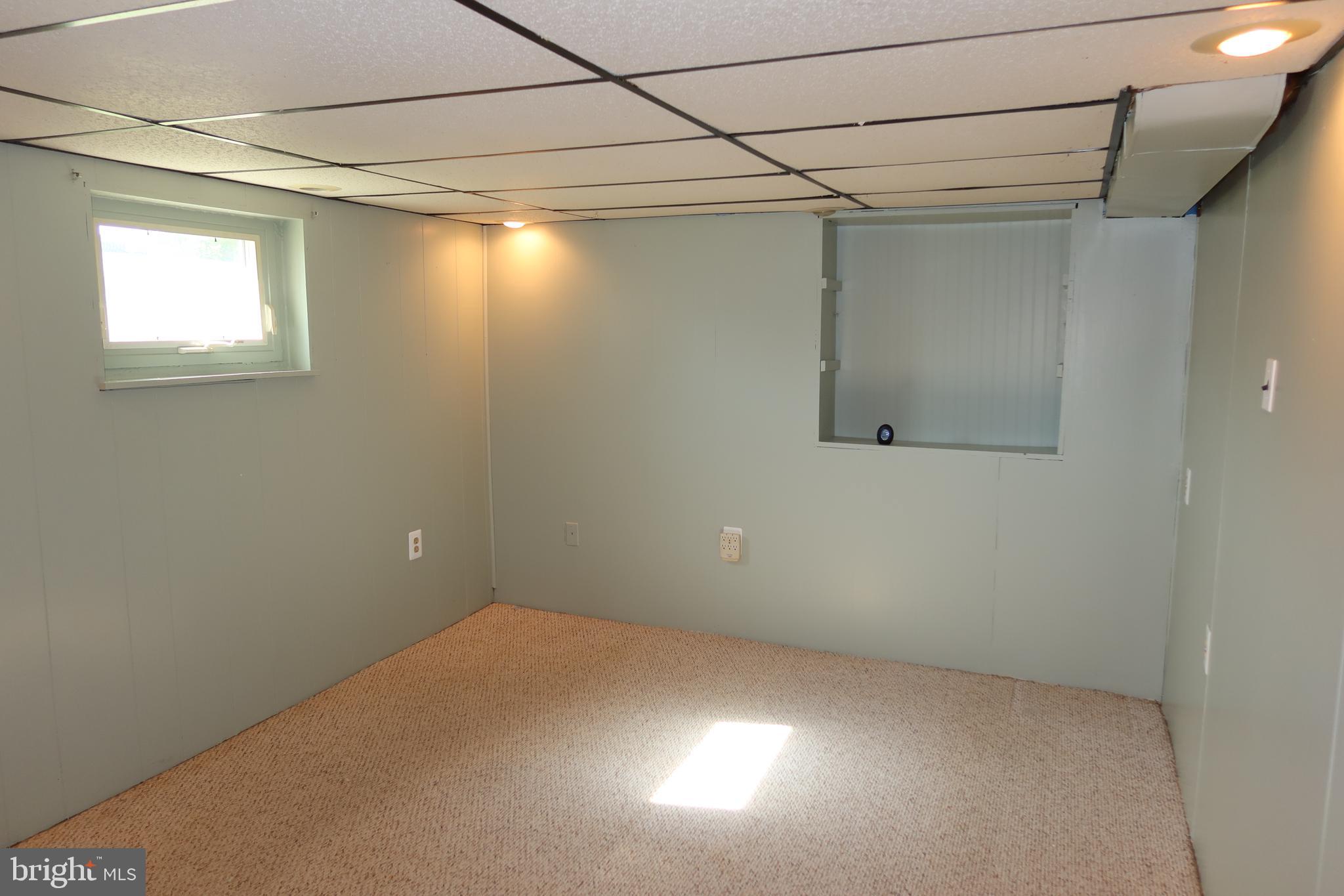 WHITE MARSH - Residential