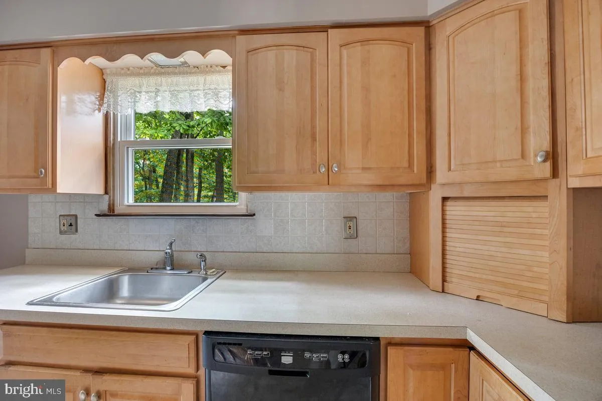 Atco, New Jersey 08004, United States, 3 Bedrooms Bedrooms, ,1 BathroomBathrooms,Residential,Coming Soon,213078