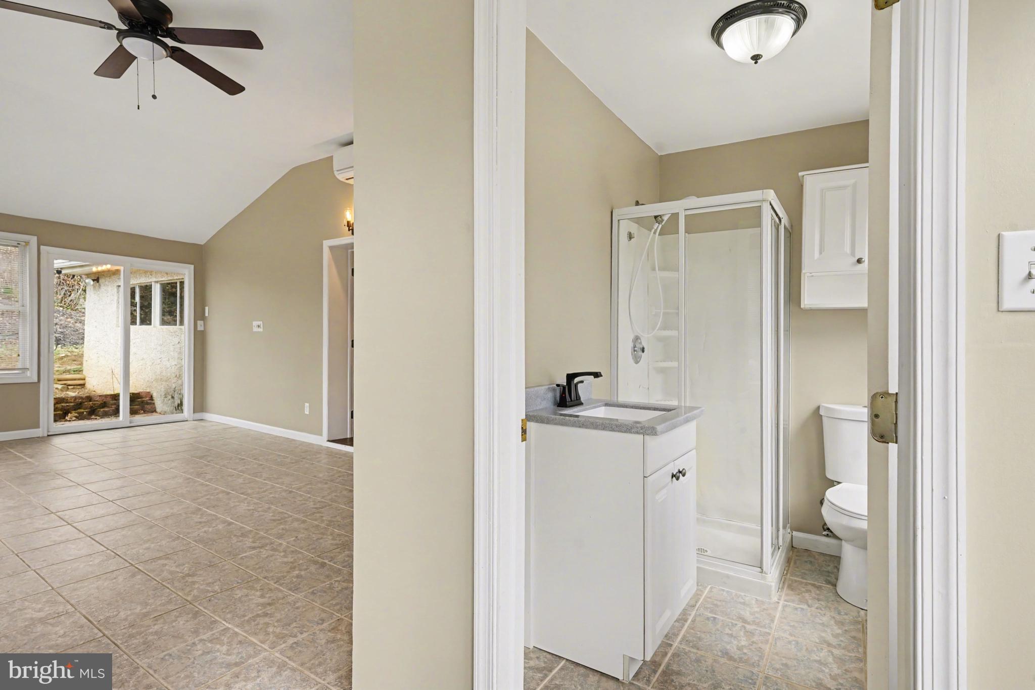 SPRING MOUNT - Residential