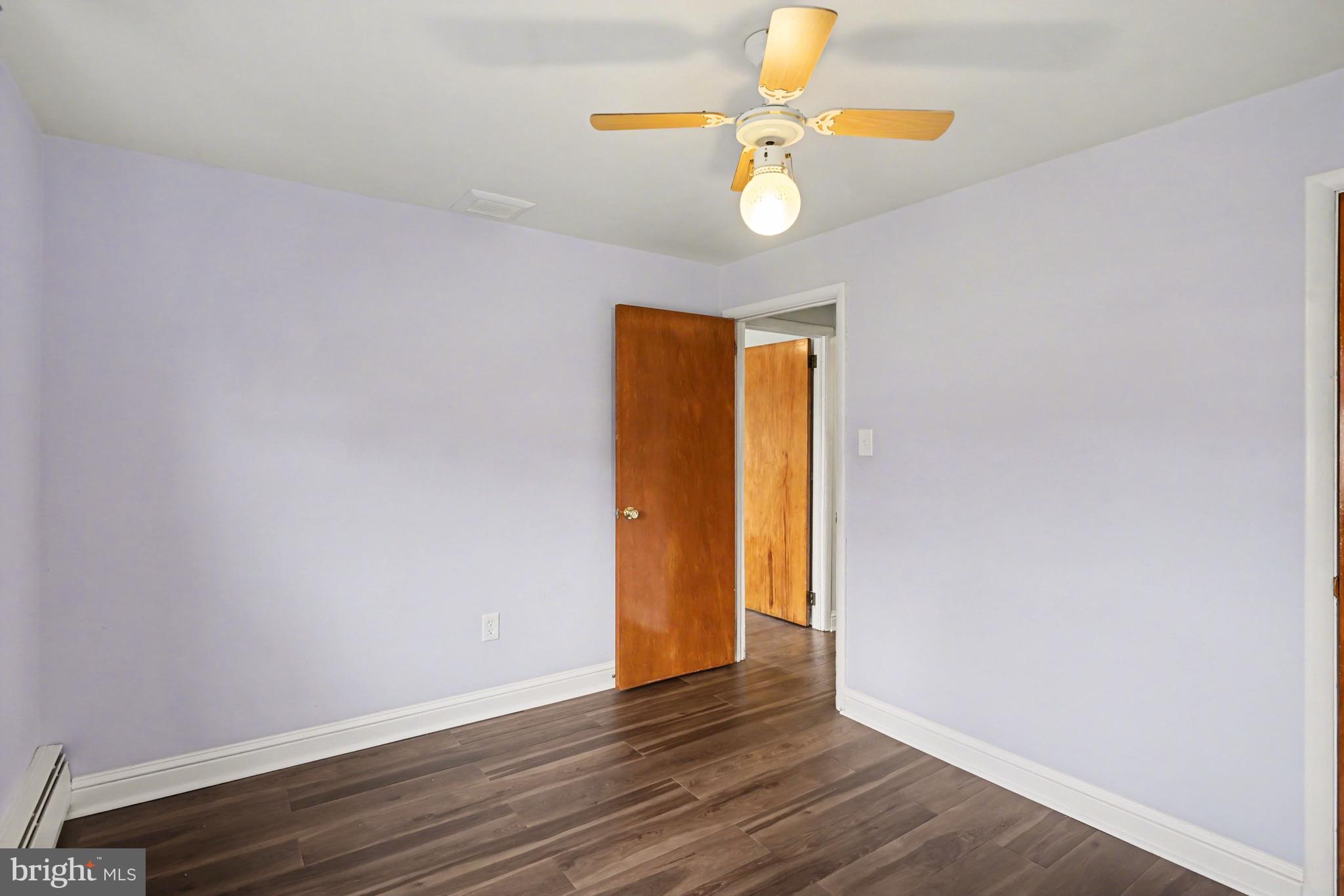 SPRING MOUNT - Residential