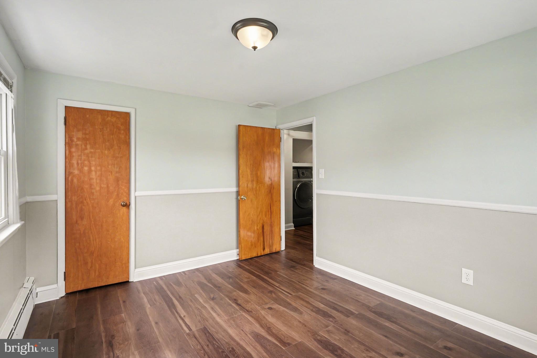 SPRING MOUNT - Residential