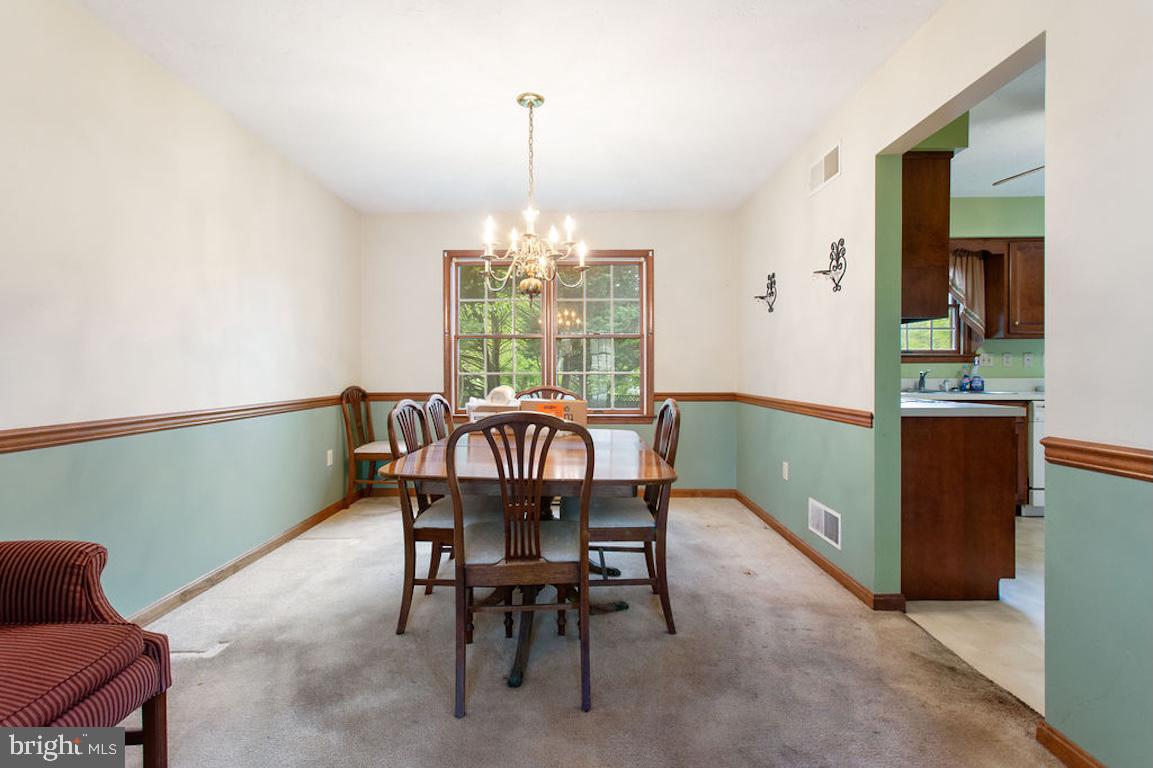 HOLLYWOOD ESTATES - Residential