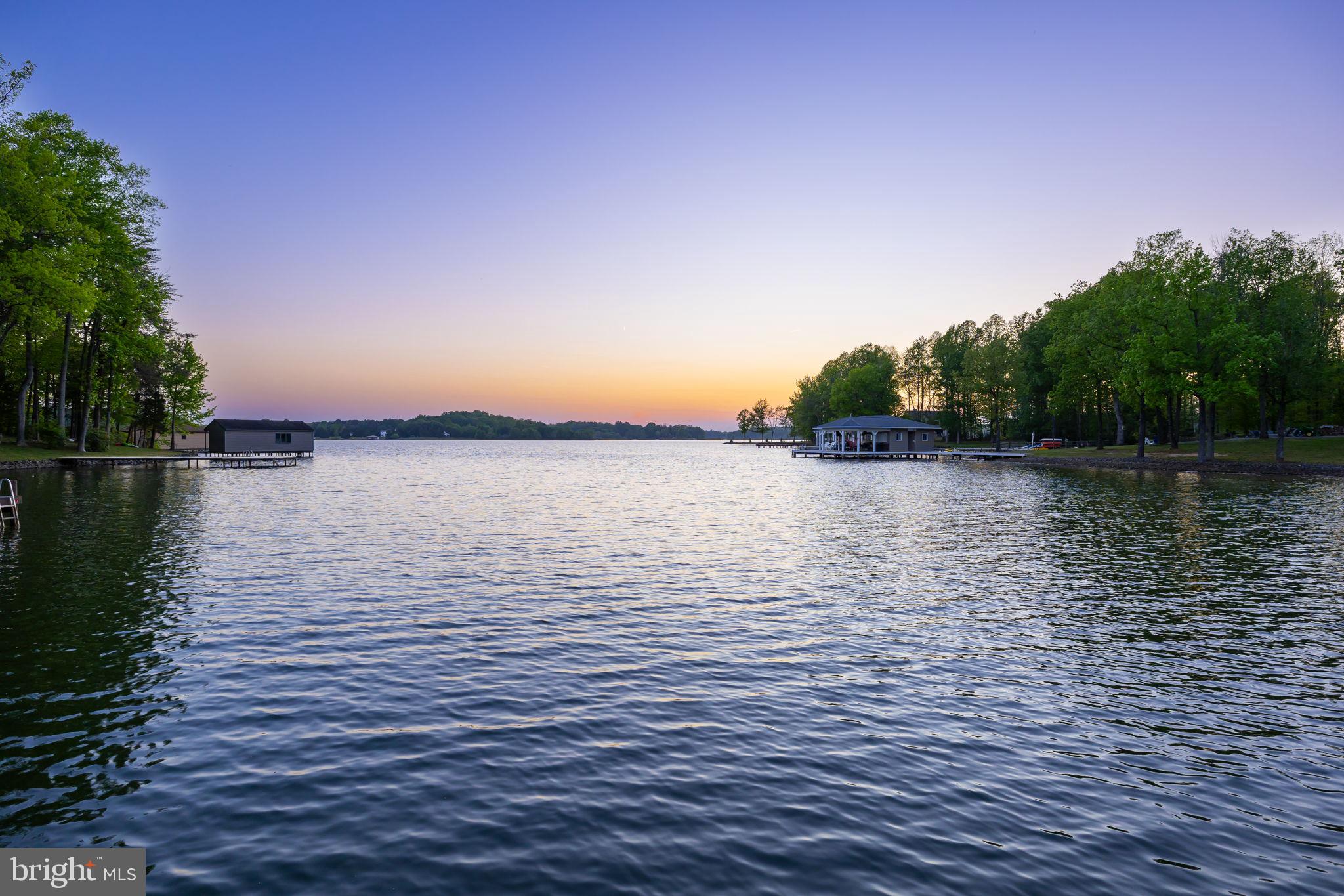 BOTH WATERS ESTATES - Residential