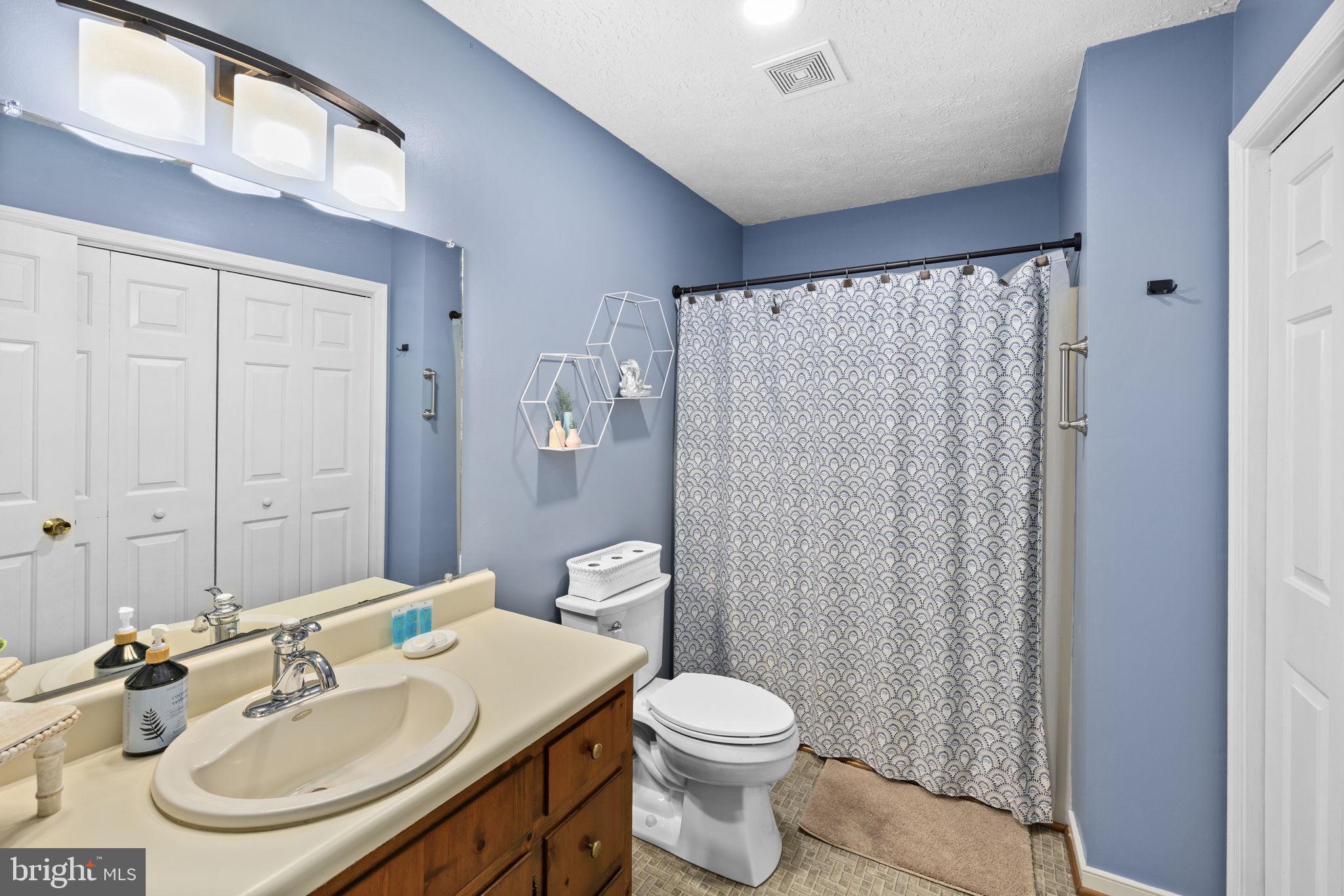 BOTH WATERS ESTATES - Residential