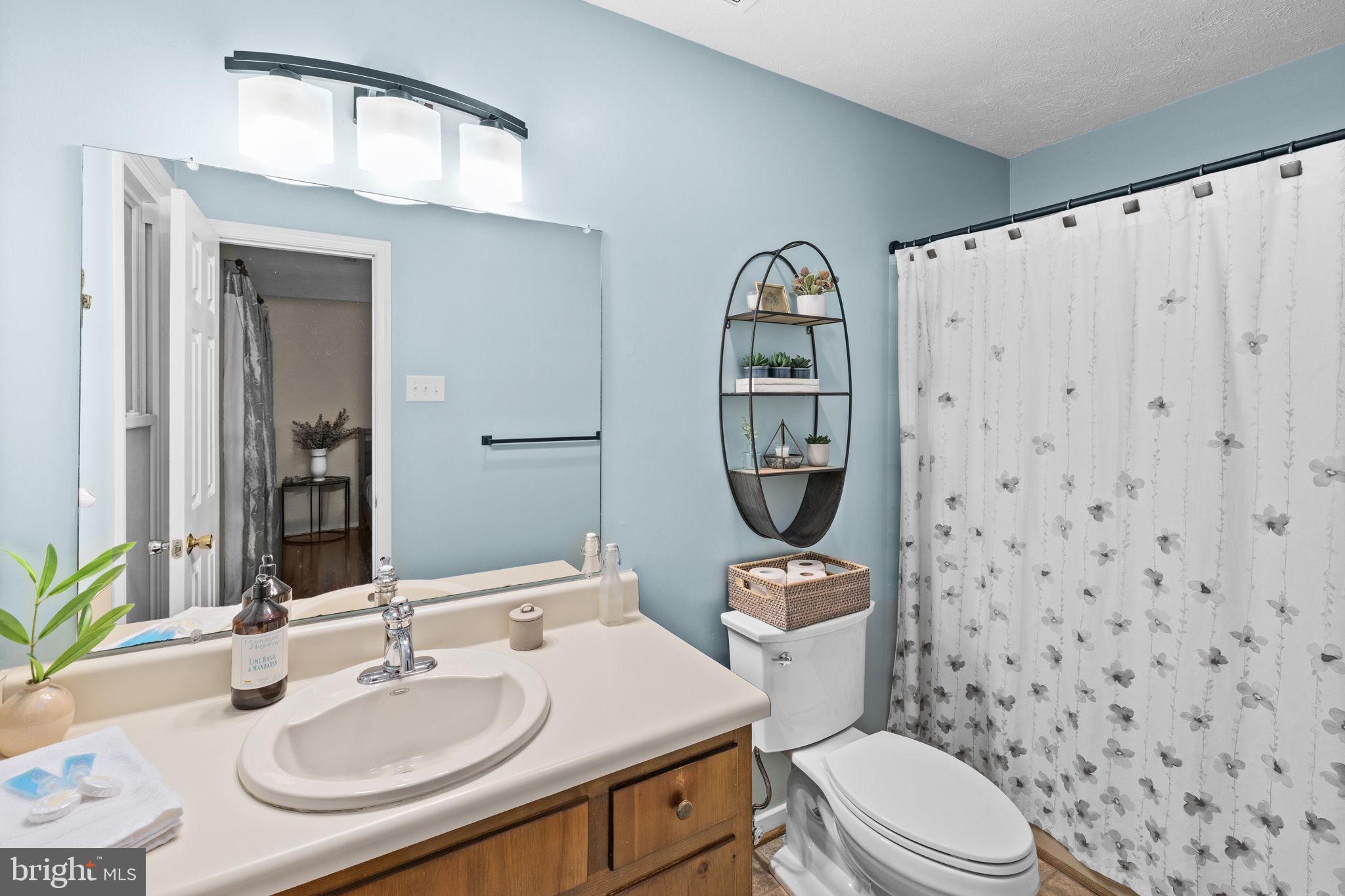 BOTH WATERS ESTATES - Residential
