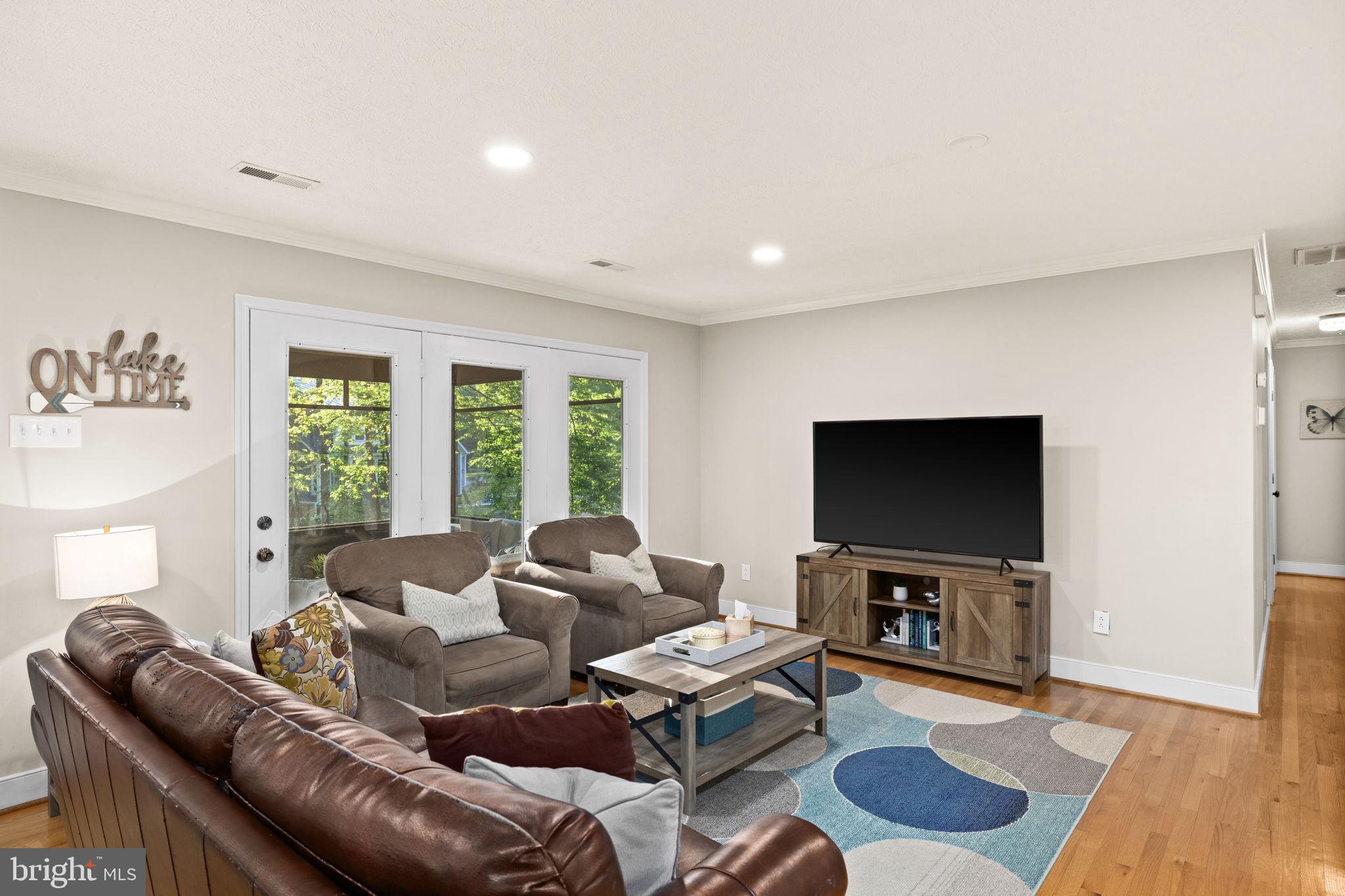 BOTH WATERS ESTATES - Residential