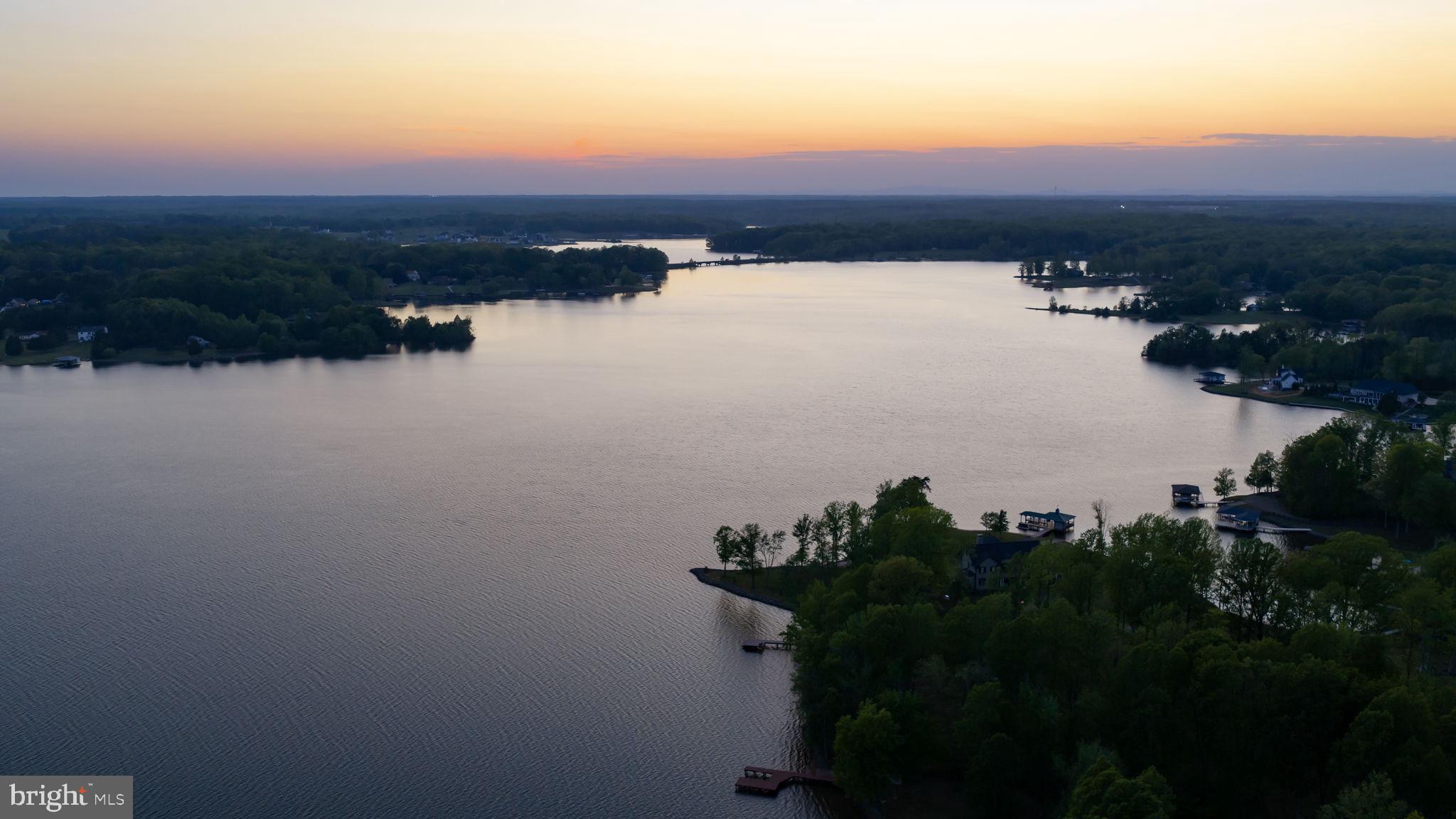 BOTH WATERS ESTATES - Residential