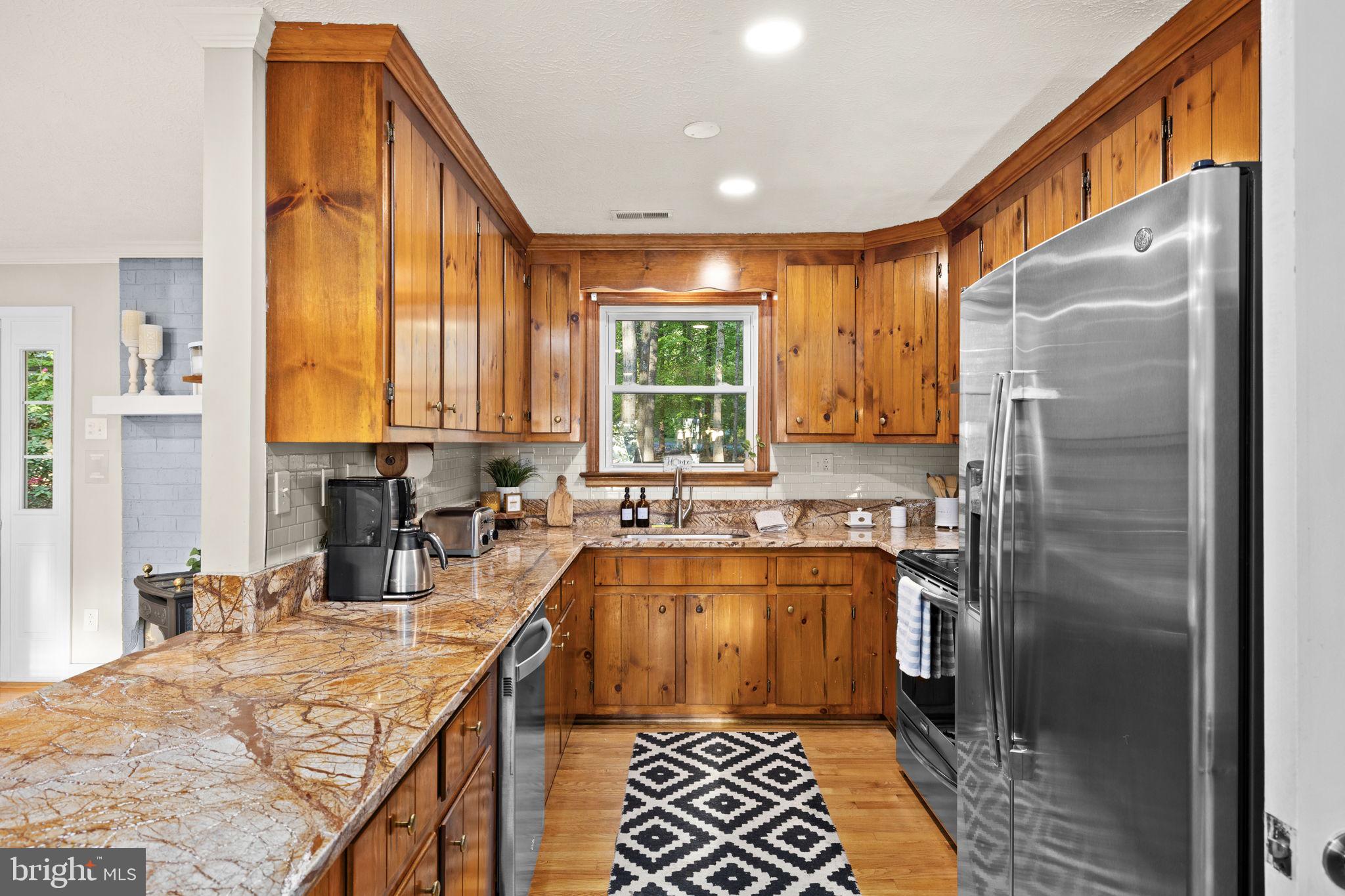 BOTH WATERS ESTATES - Residential