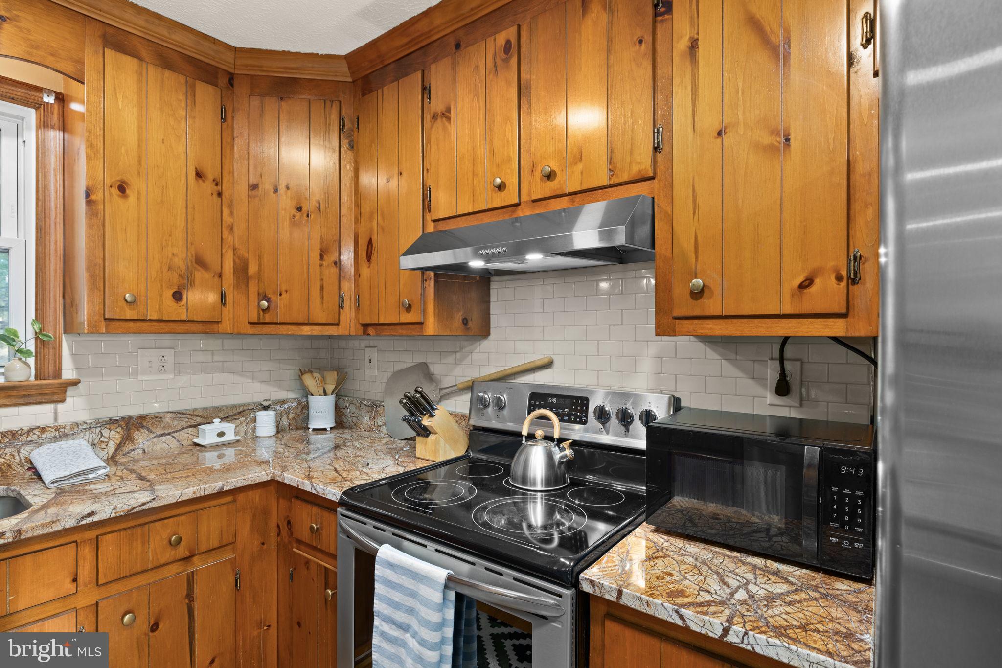 BOTH WATERS ESTATES - Residential