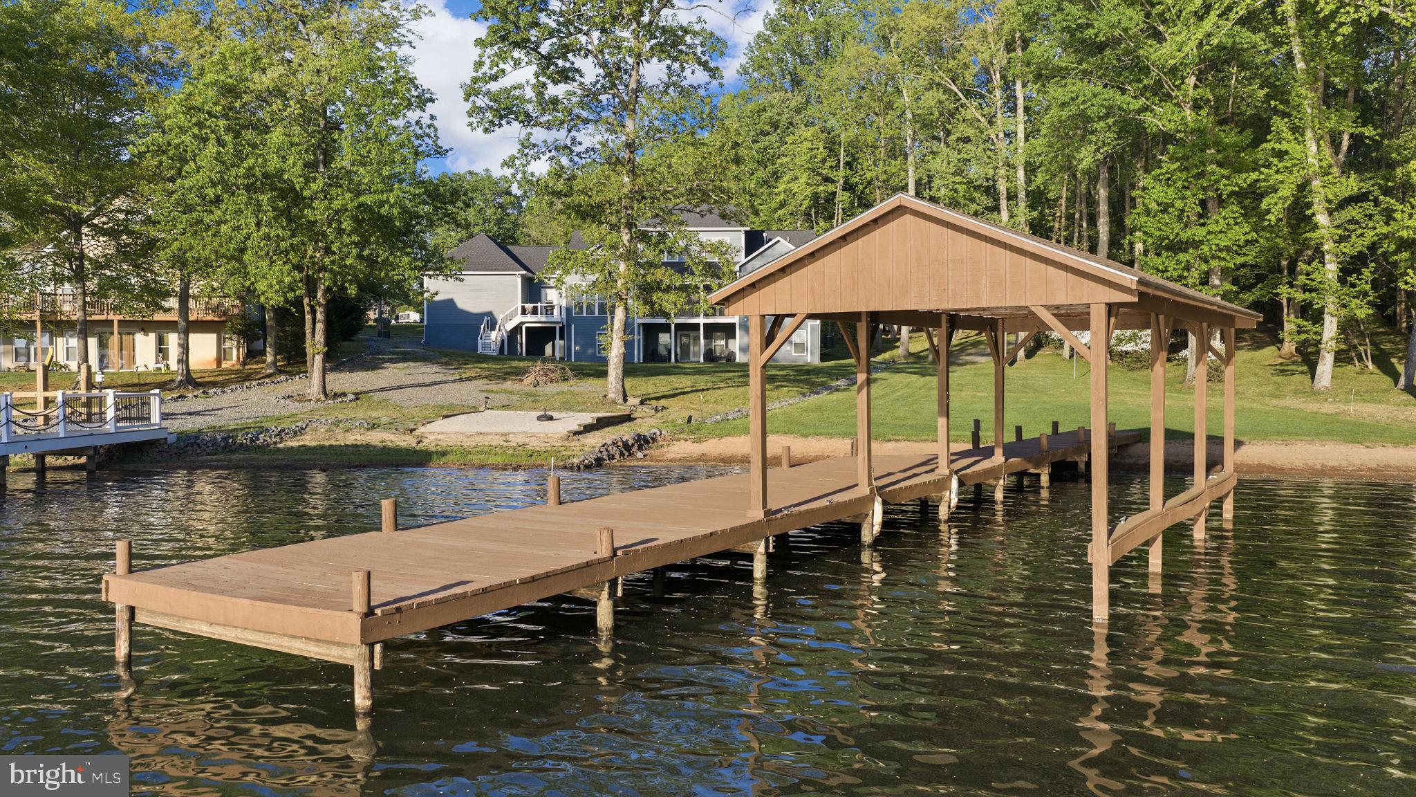 BOTH WATERS ESTATES - Residential