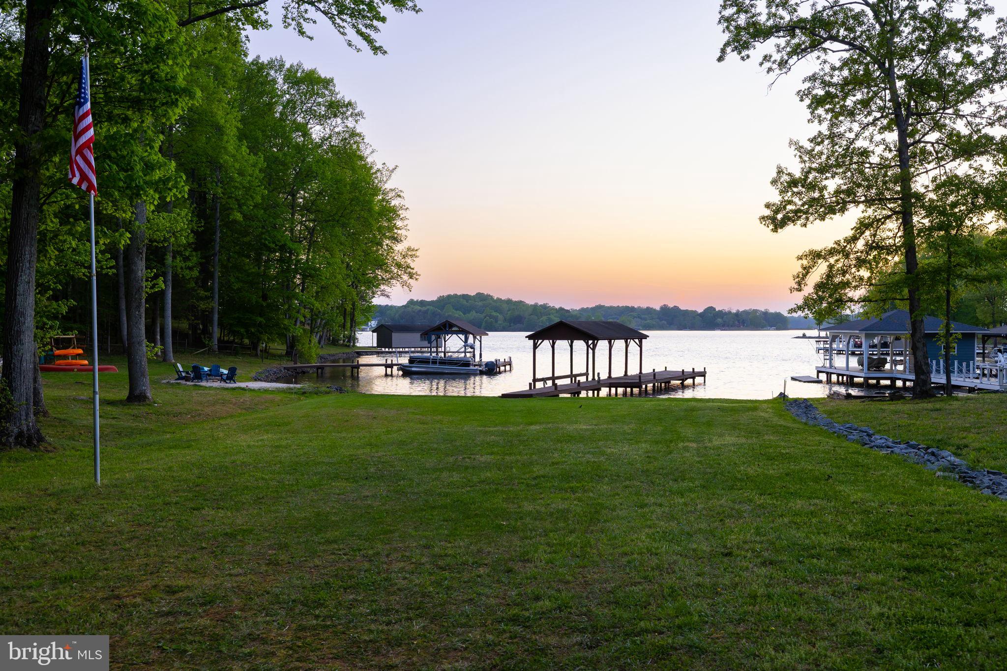 BOTH WATERS ESTATES - Residential