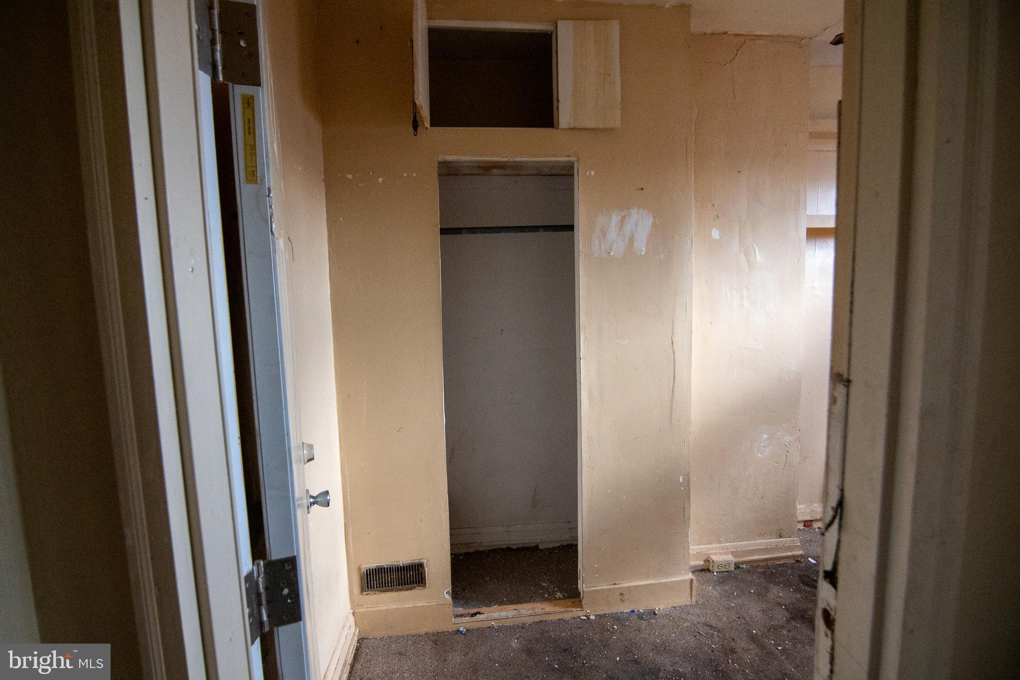 SHIPLEY HILL - Residential