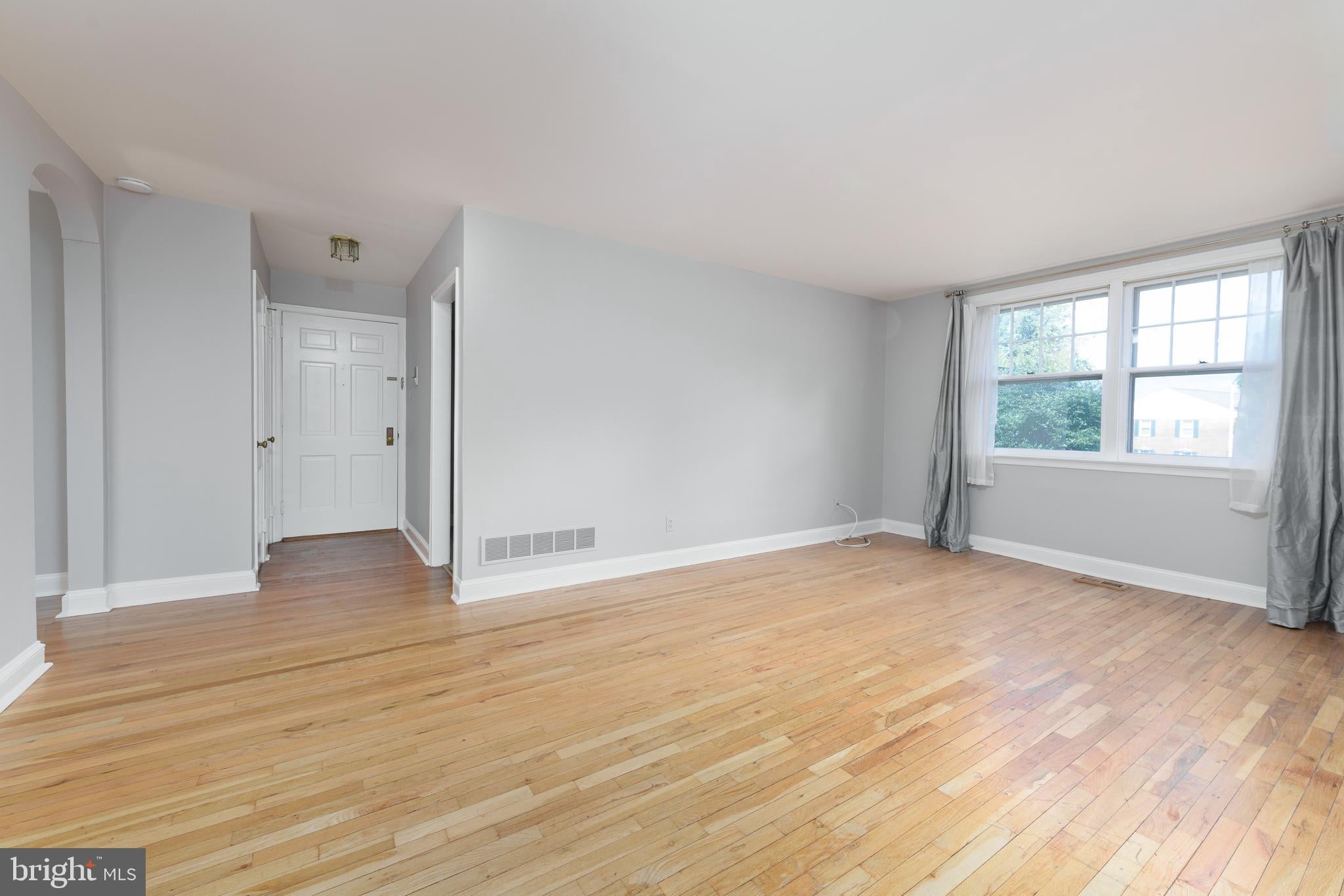 500 E LANCASTER AVENUE B 124