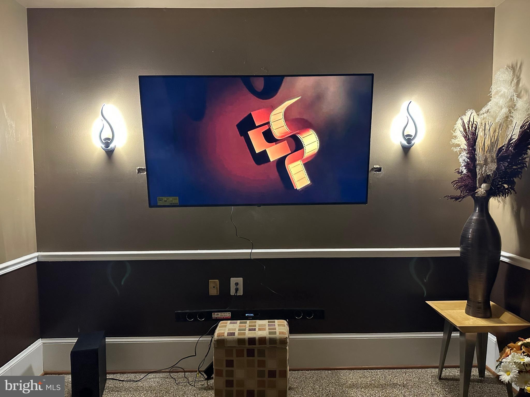 CLINTON DALE TOWNHOUSES - Residential