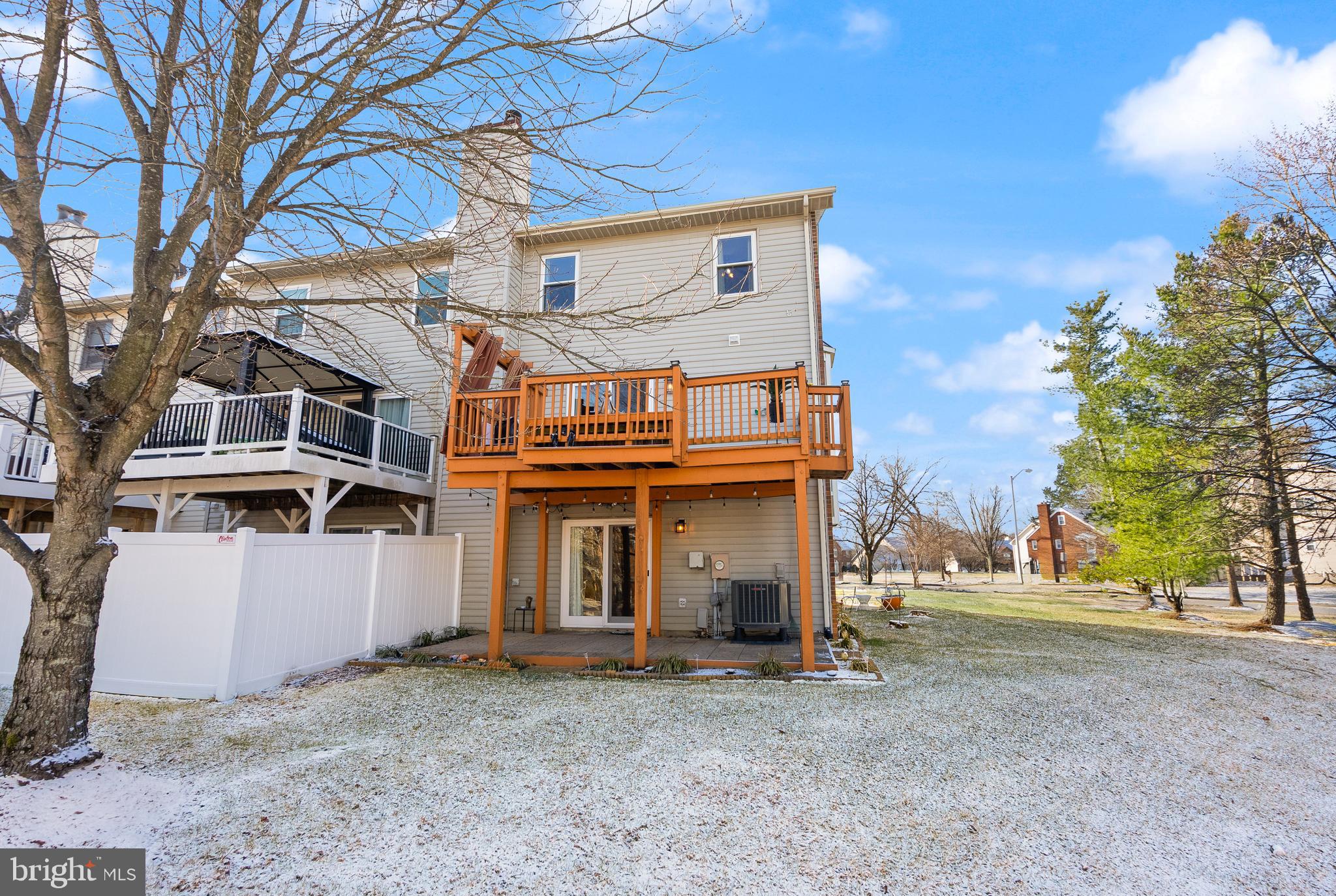 CLINTON DALE TOWNHOUSES - Residential