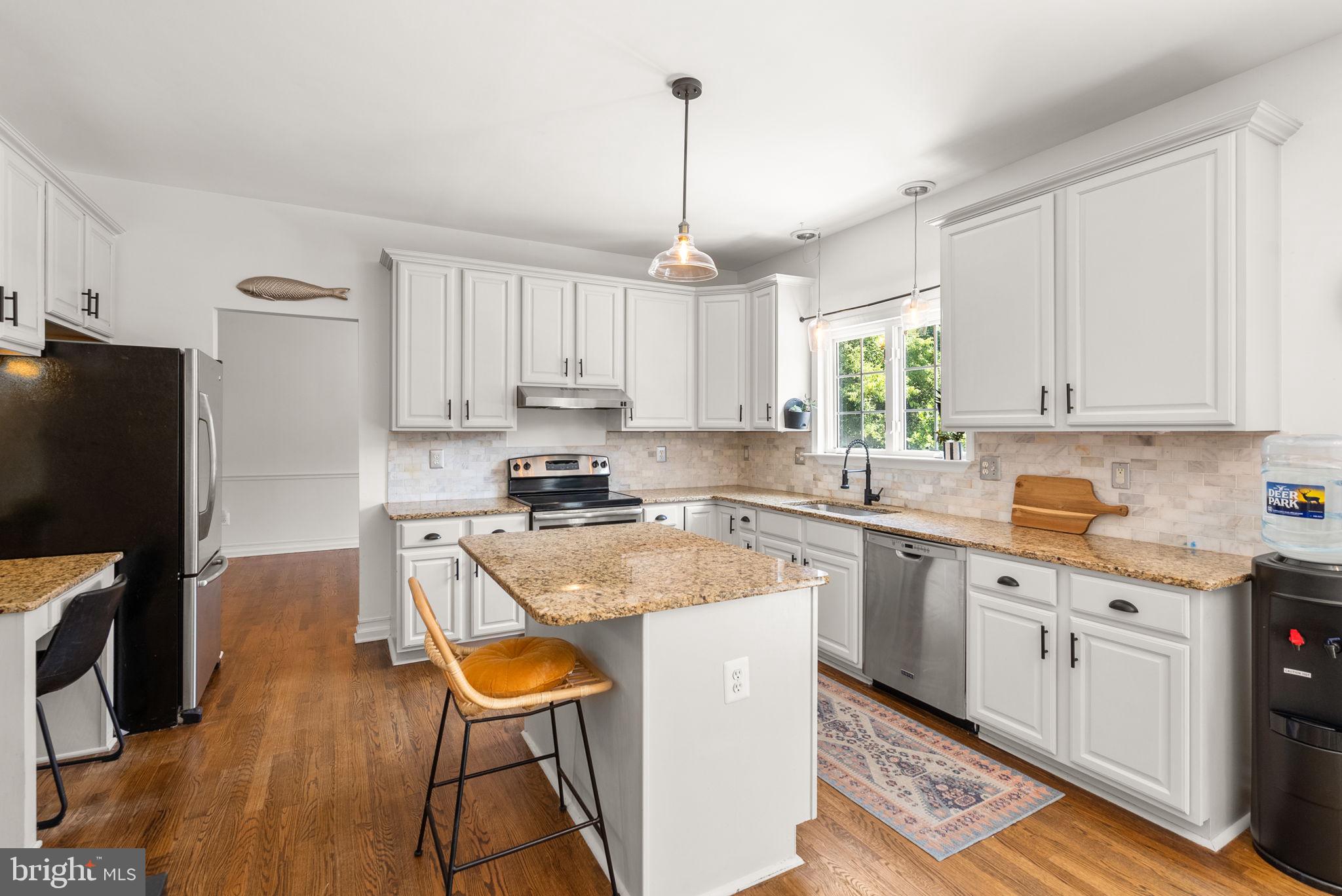 SAMHILL ESTATES - Residential