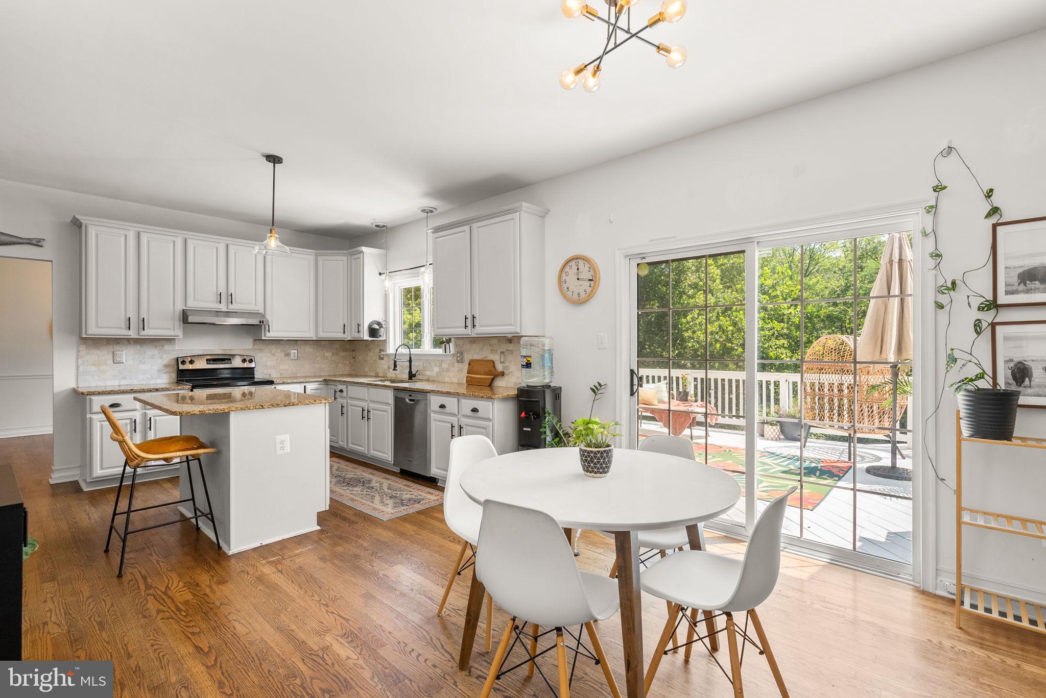 SAMHILL ESTATES - Residential