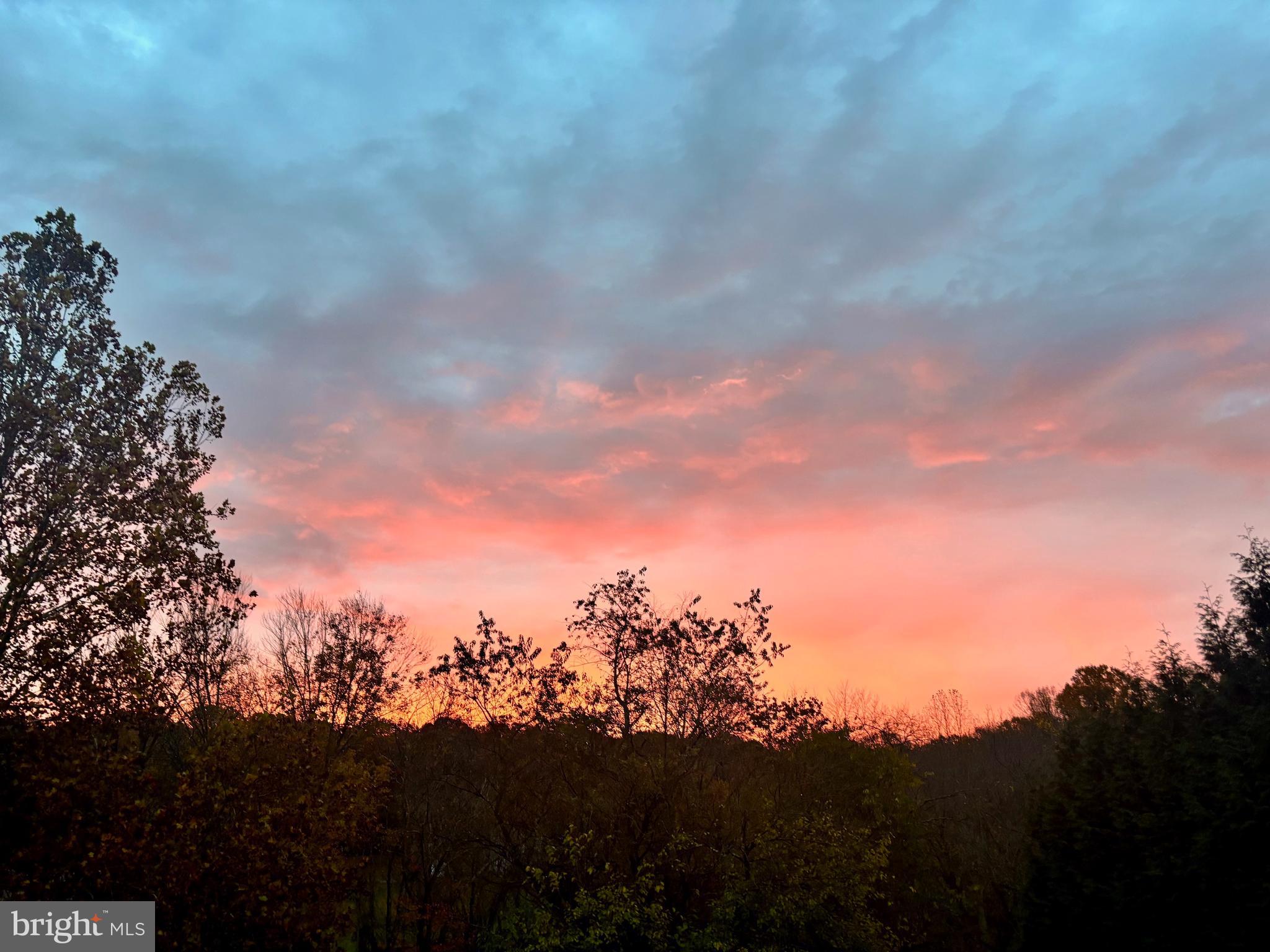 SAMHILL ESTATES - Residential