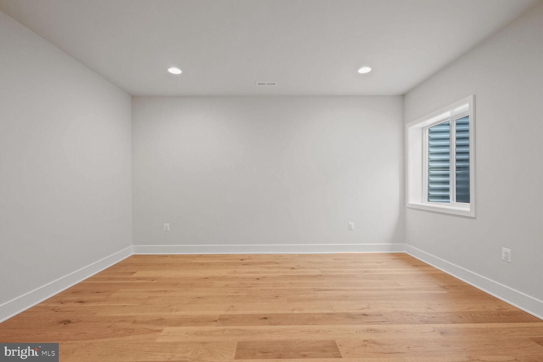 AMALYN - Residential