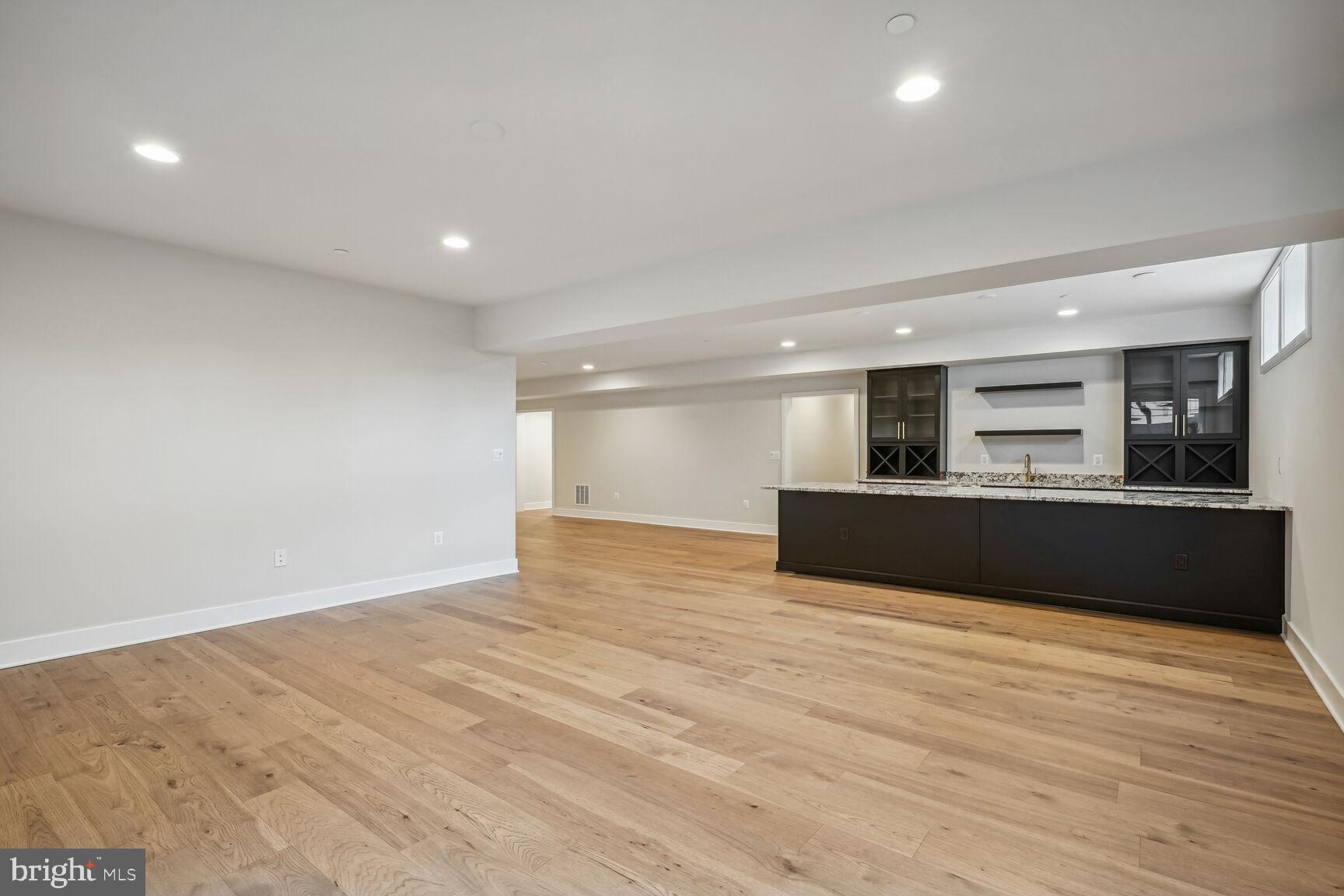 AMALYN - Residential