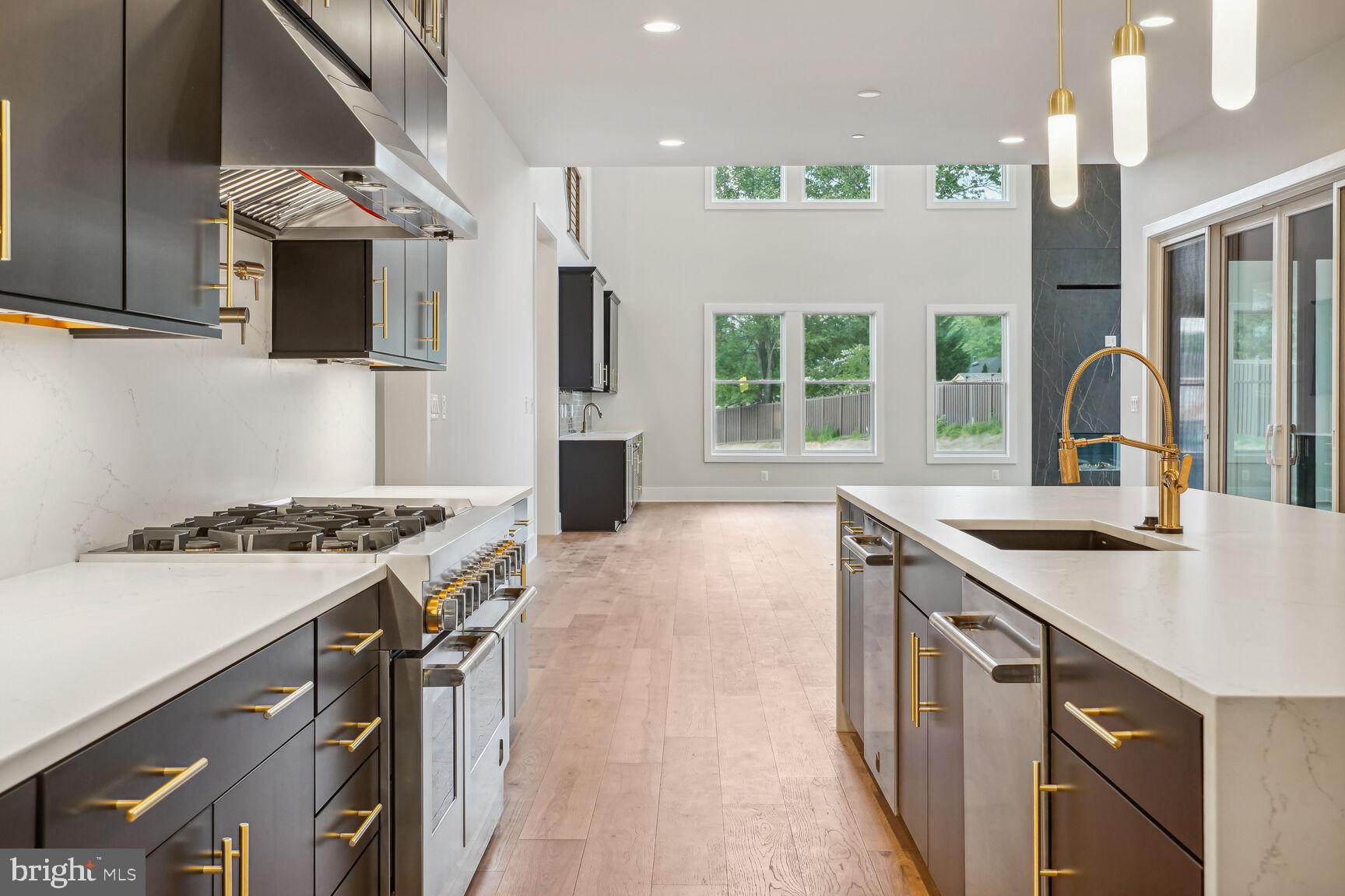 AMALYN - Residential