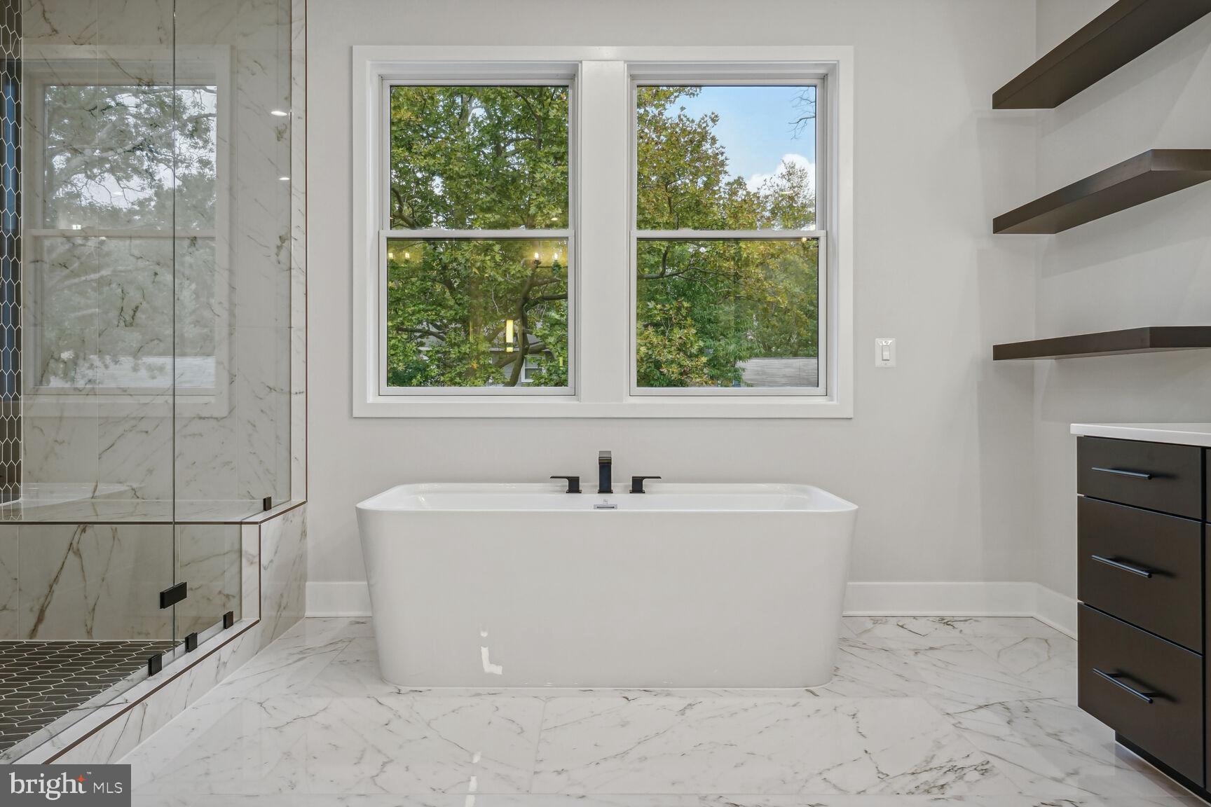 AMALYN - Residential