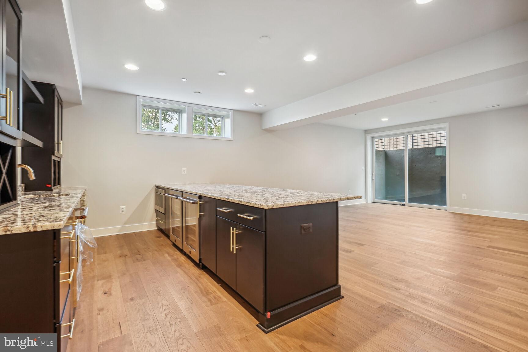 AMALYN - Residential