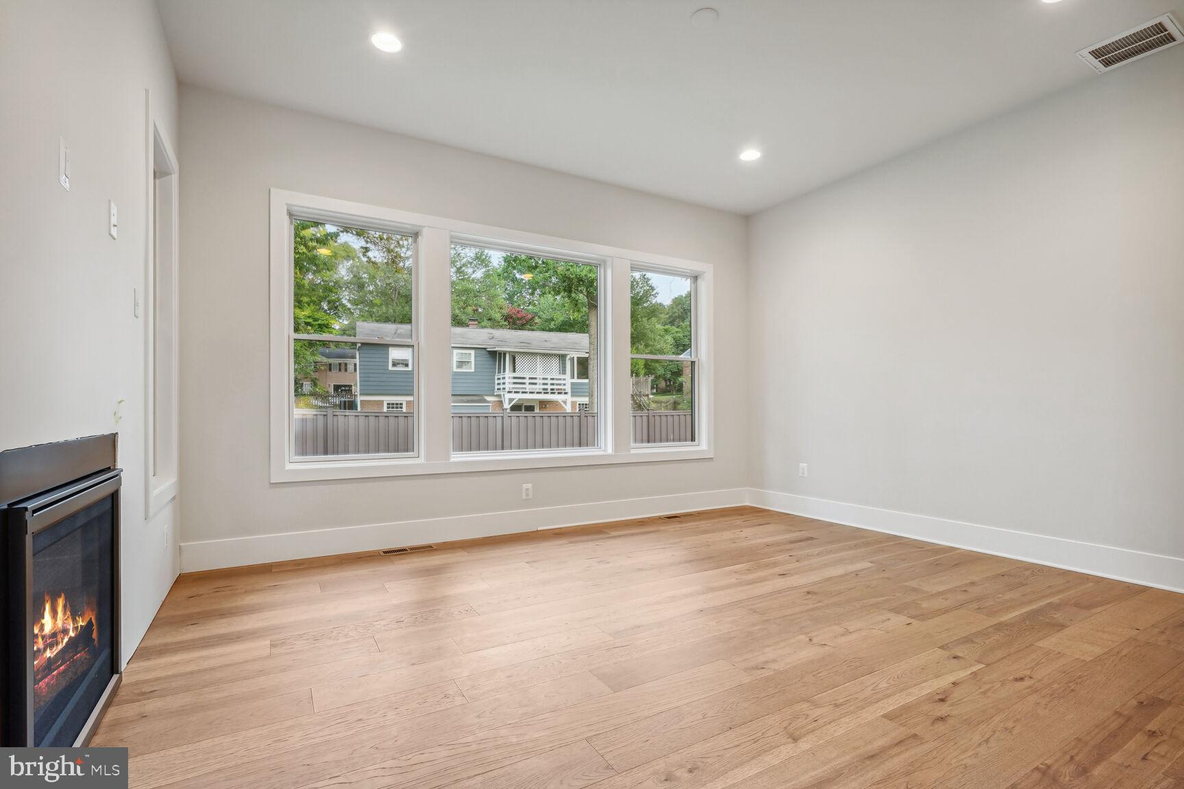 AMALYN - Residential