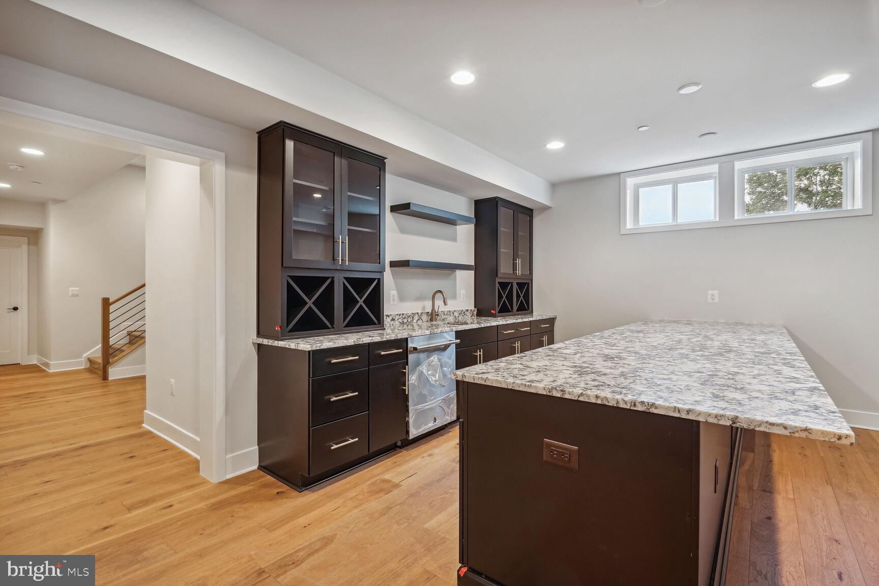 AMALYN - Residential