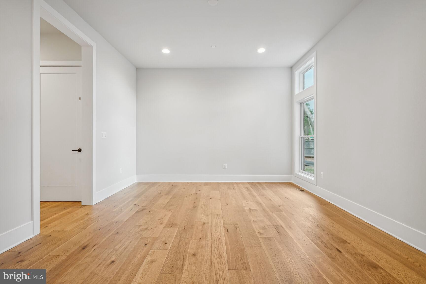 AMALYN - Residential