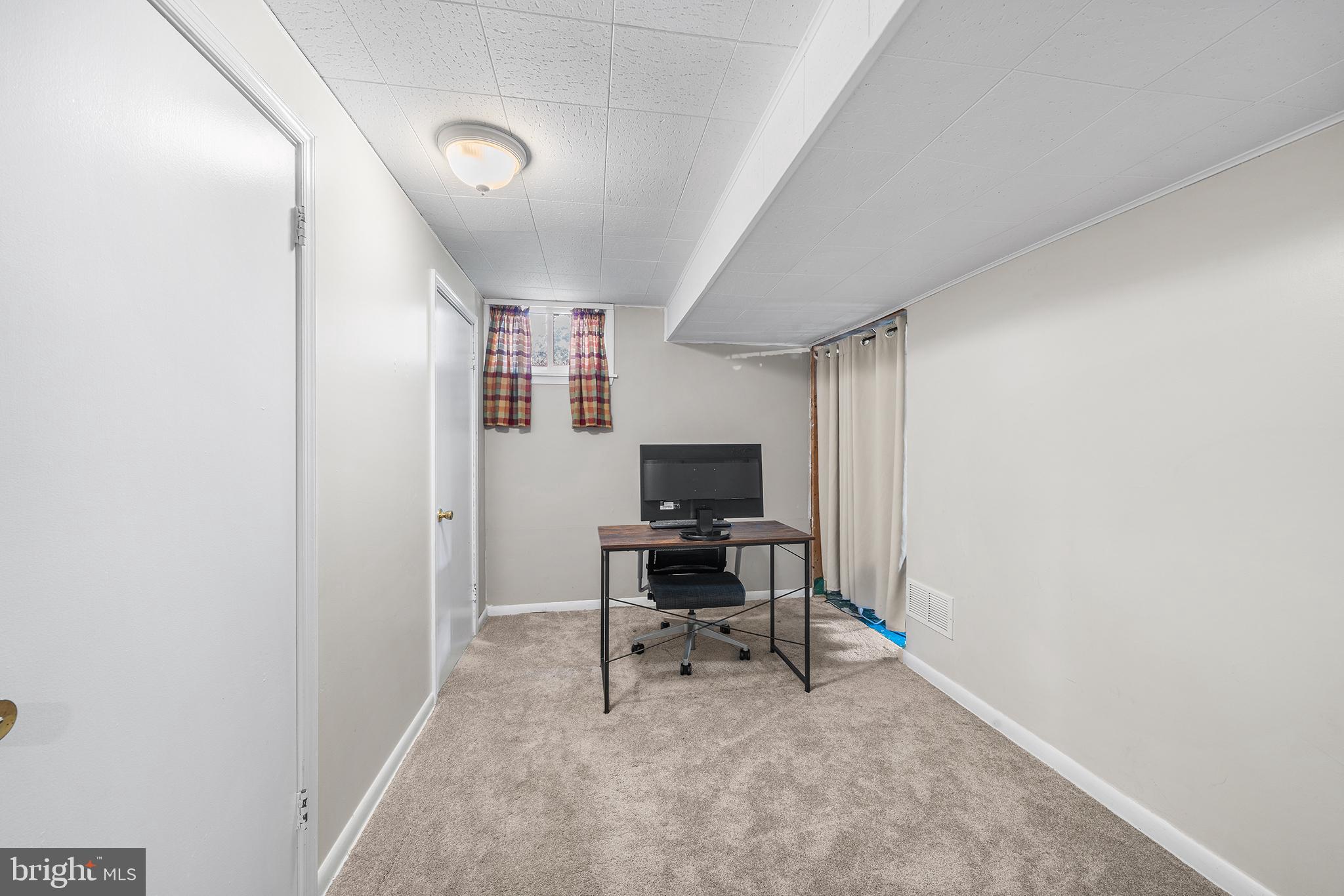 SUMMIT RIDGE - Residential