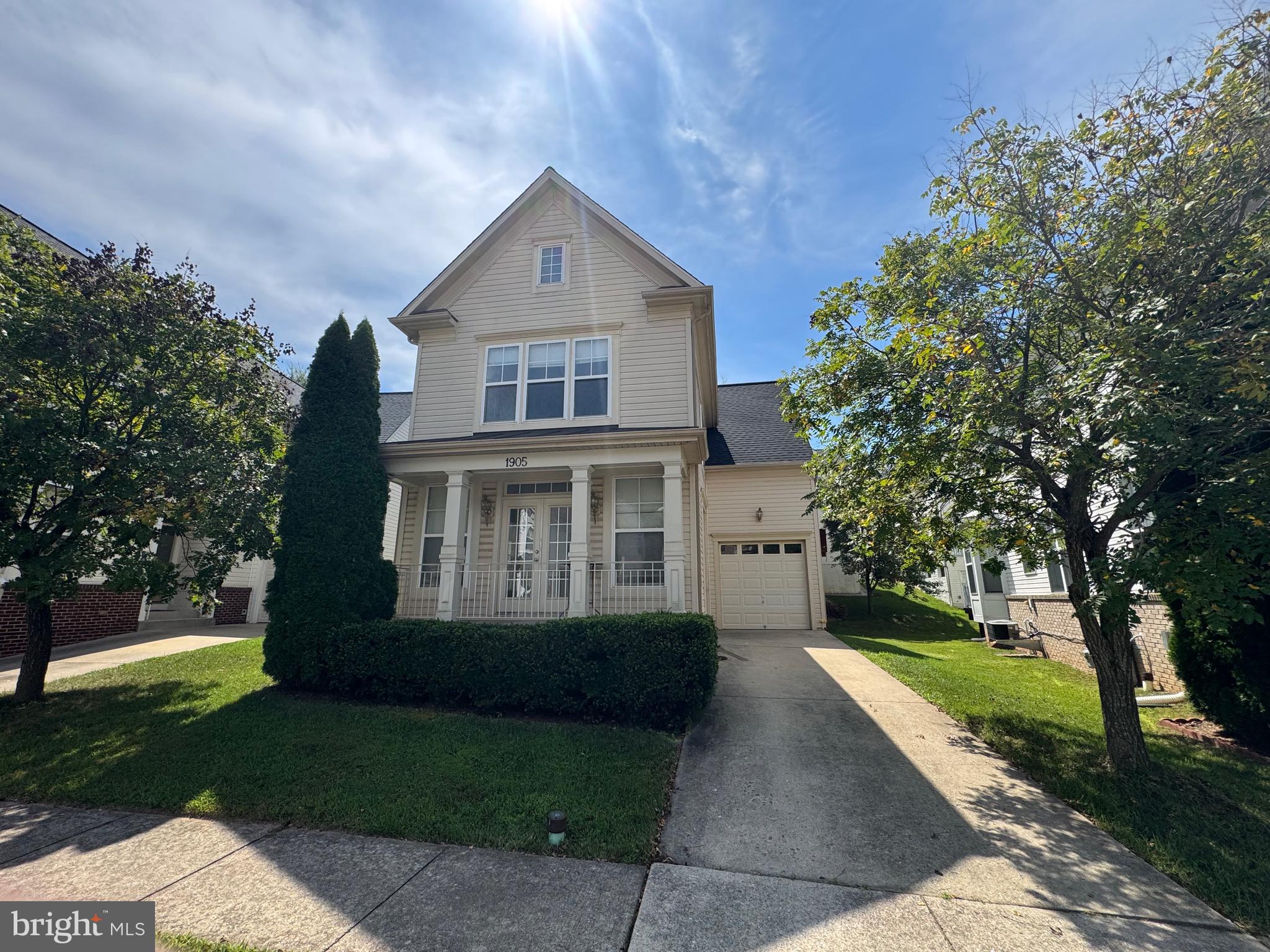 ENCLAVE AT SEVEN OAKS - Residential Lease