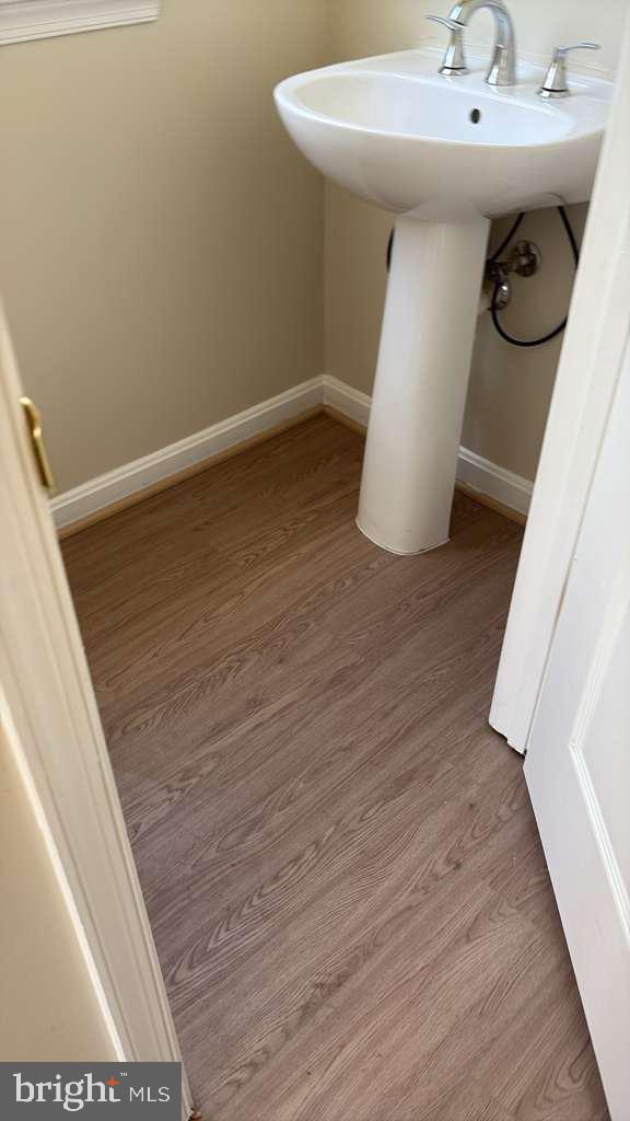 ENCLAVE AT SEVEN OAKS - Residential Lease