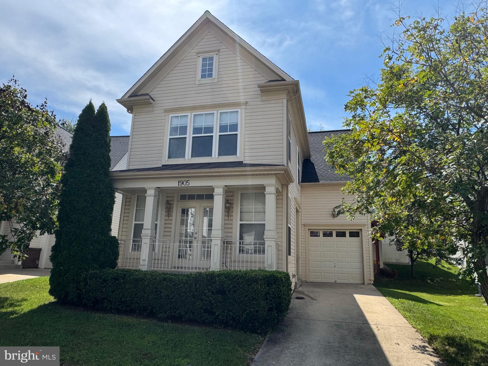 ENCLAVE AT SEVEN OAKS - Residential Lease