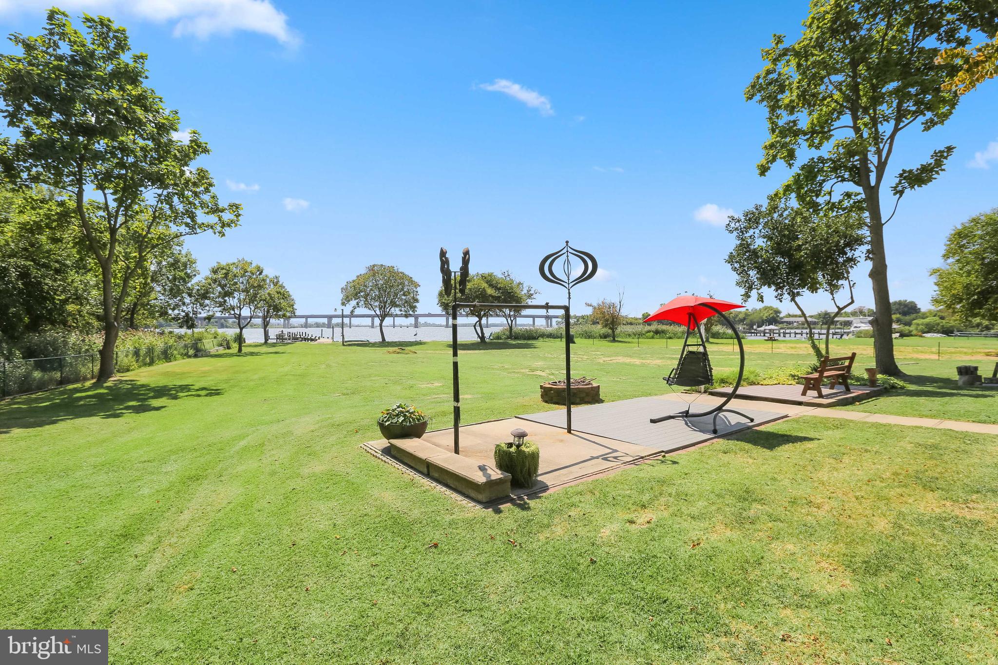 MURRAY POINT - Residential