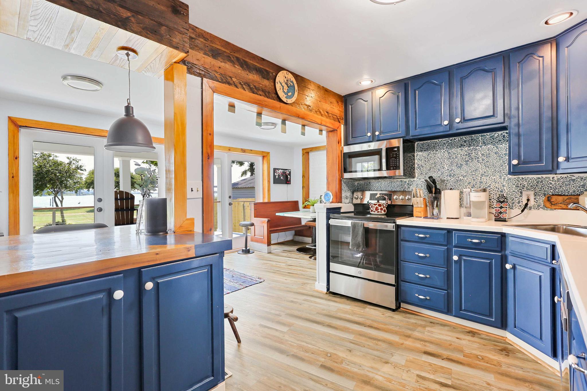 MURRAY POINT - Residential